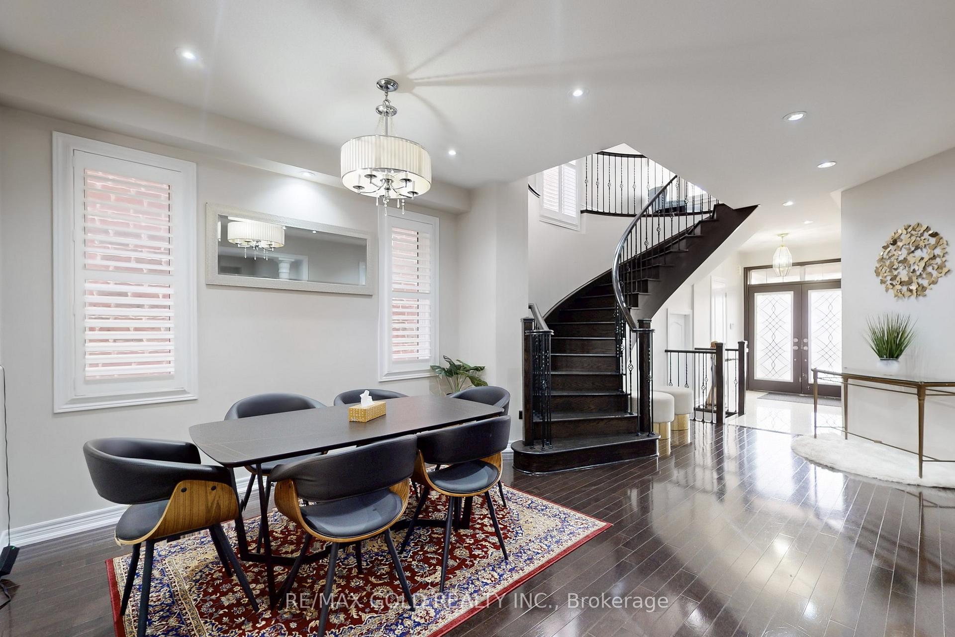 Photo 6 of 16 Ricardo Road, Brampton, Vales of Castlemore — HOMEH