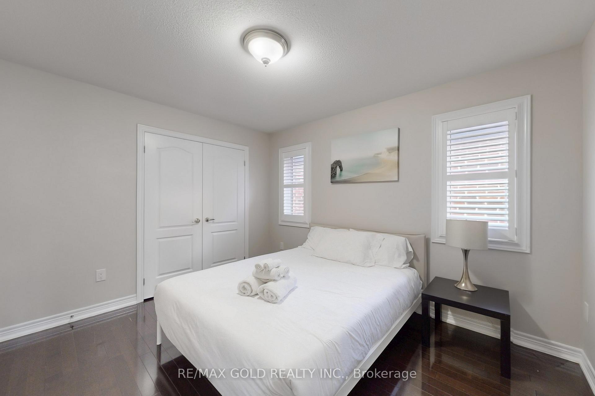 Photo 22 of 16 Ricardo Road, Brampton, Vales of Castlemore — HOMEH