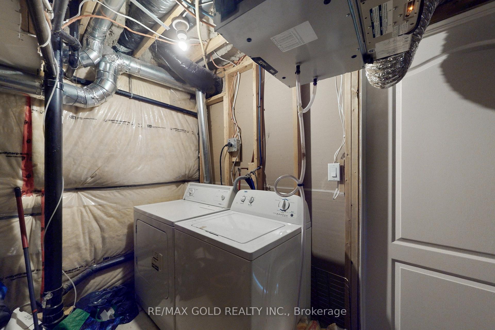 Photo 40 of 16 Ricardo Road, Brampton, Vales of Castlemore — HOMEH