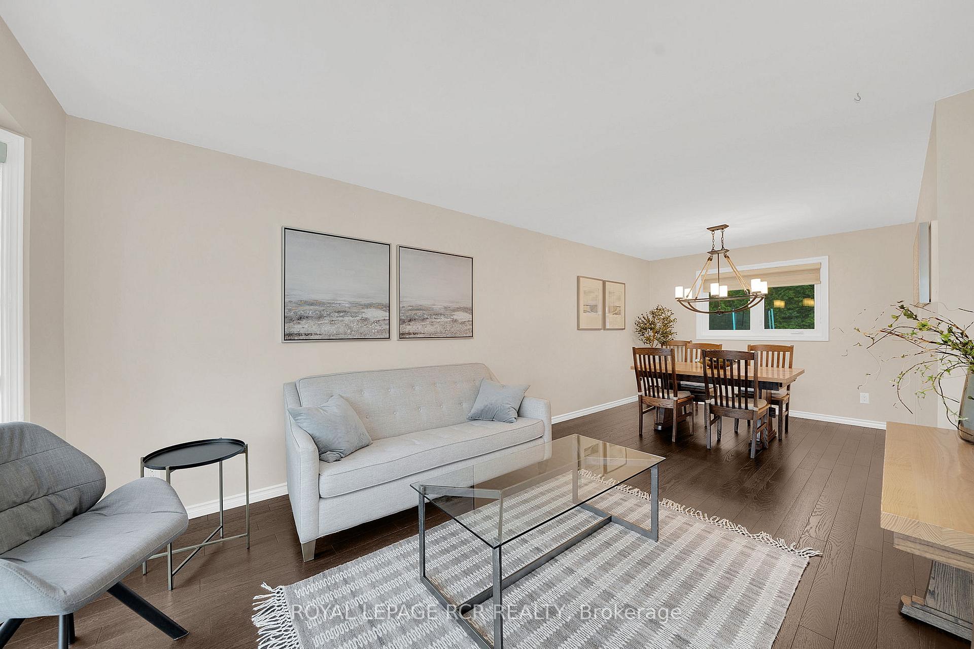 Photo 6 of 15 Brawton Drive, Caledon, Palgrave — HOMEH