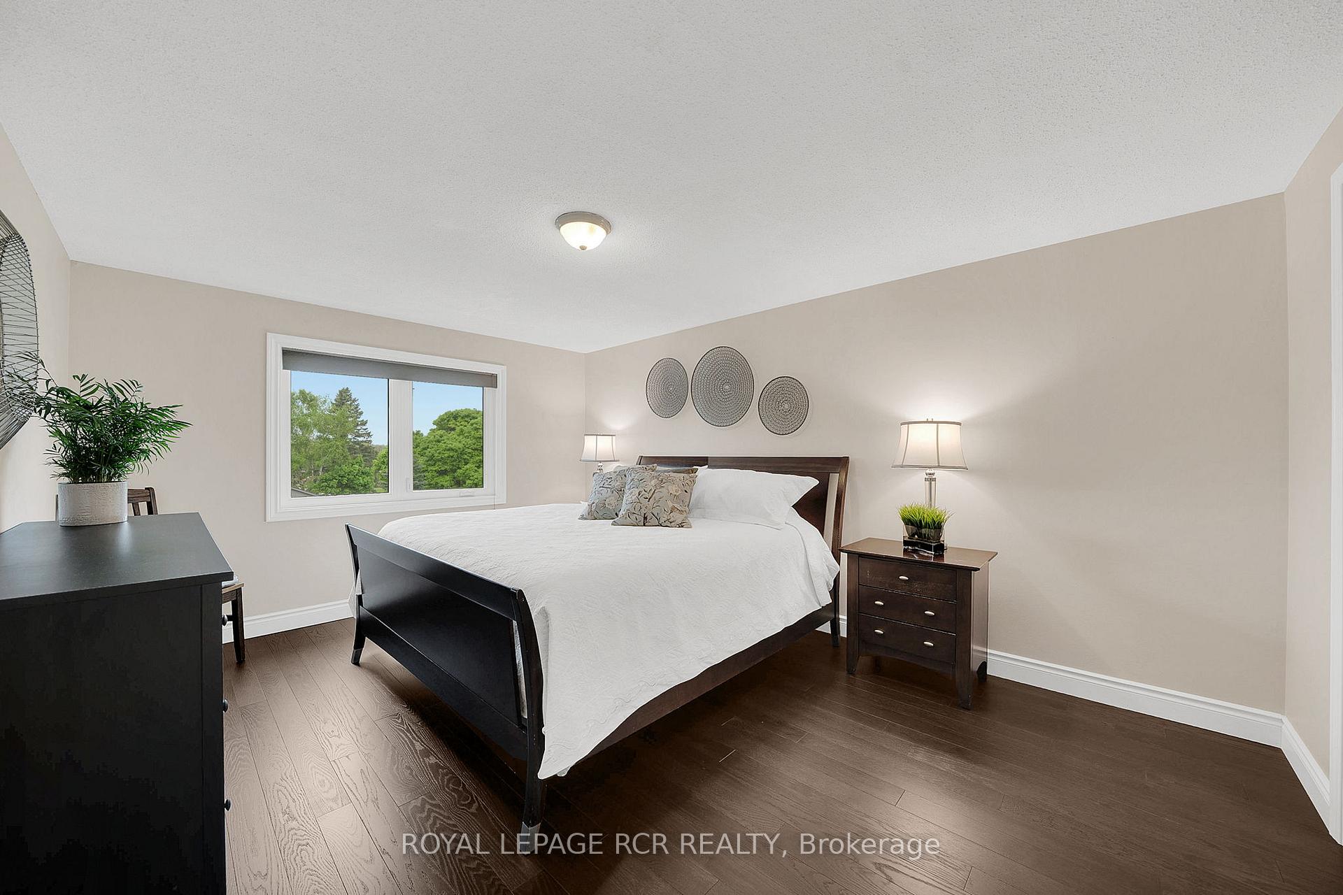 Photo 22 of 15 Brawton Drive, Caledon, Palgrave — HOMEH