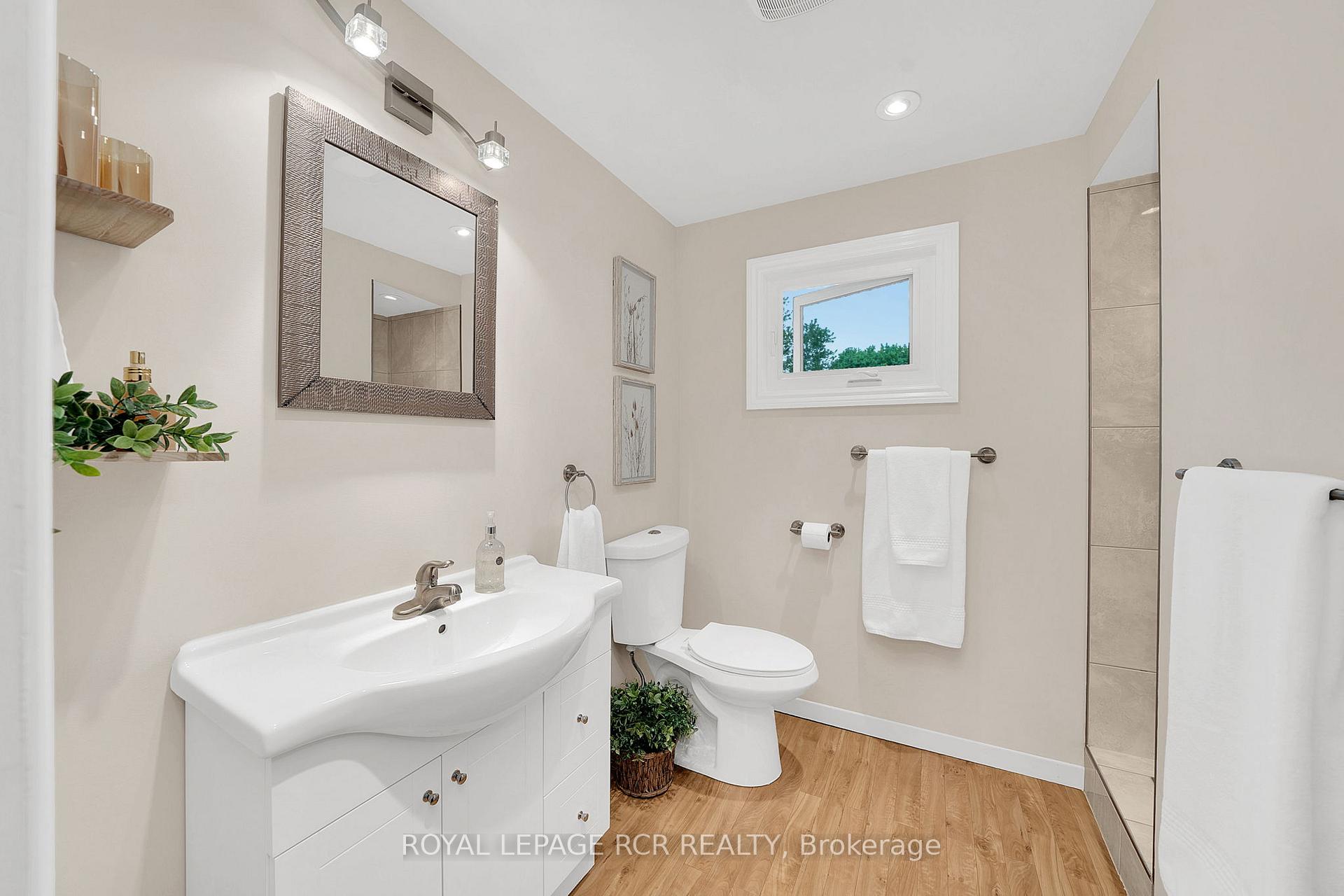 Photo 27 of 15 Brawton Drive, Caledon, Palgrave — HOMEH