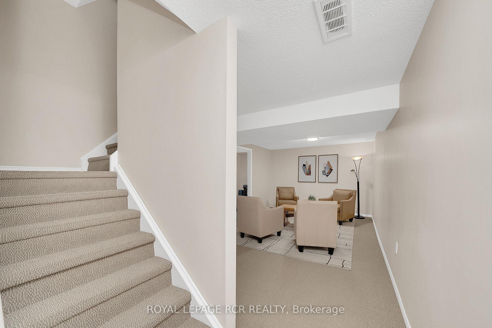 Photo 31 of 15 Brawton Drive, Caledon, Palgrave — HOMEH