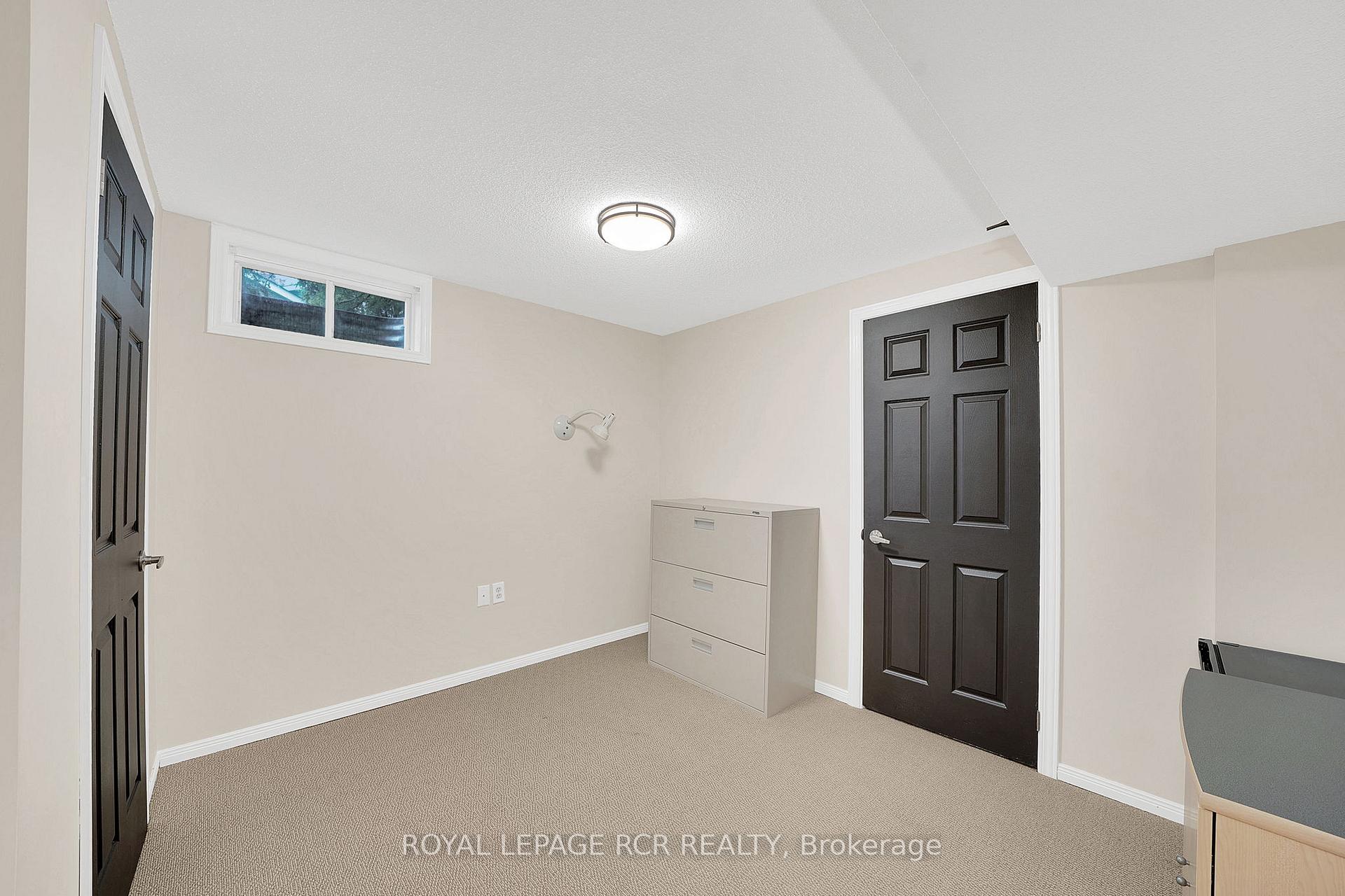 Photo 32 of 15 Brawton Drive, Caledon, Palgrave — HOMEH