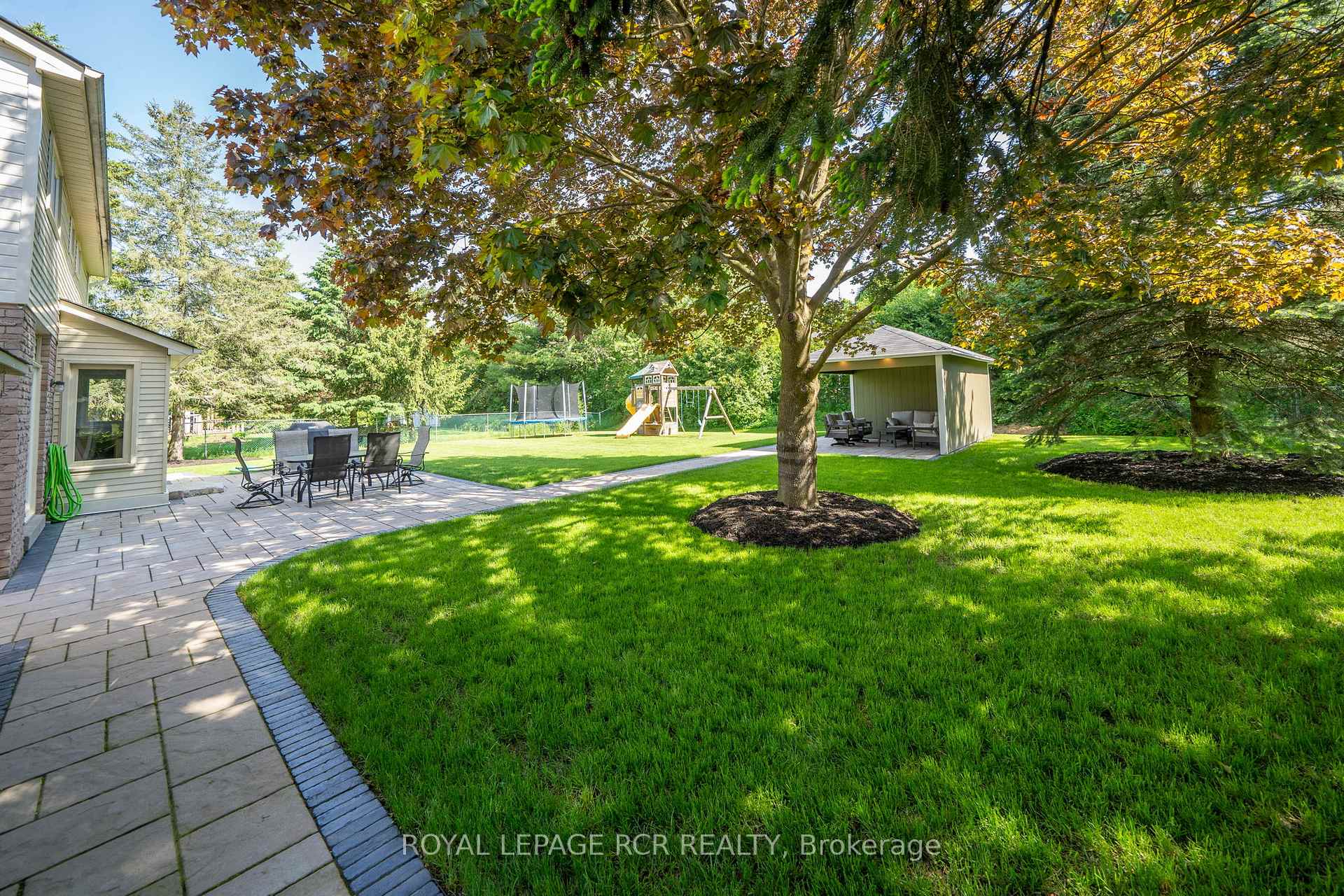 Photo 37 of 15 Brawton Drive, Caledon, Palgrave — HOMEH