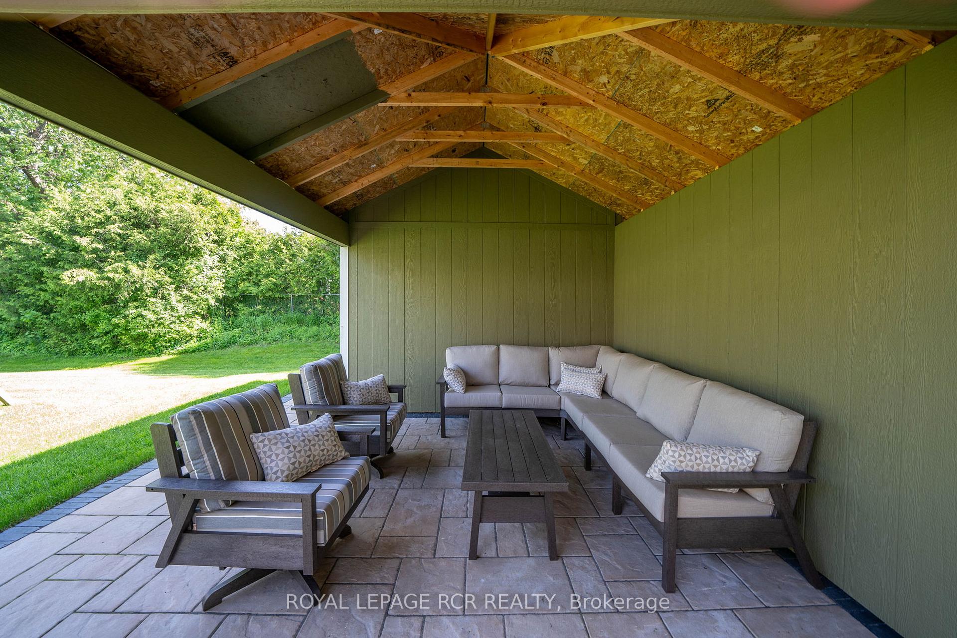 Photo 40 of 15 Brawton Drive, Caledon, Palgrave — HOMEH