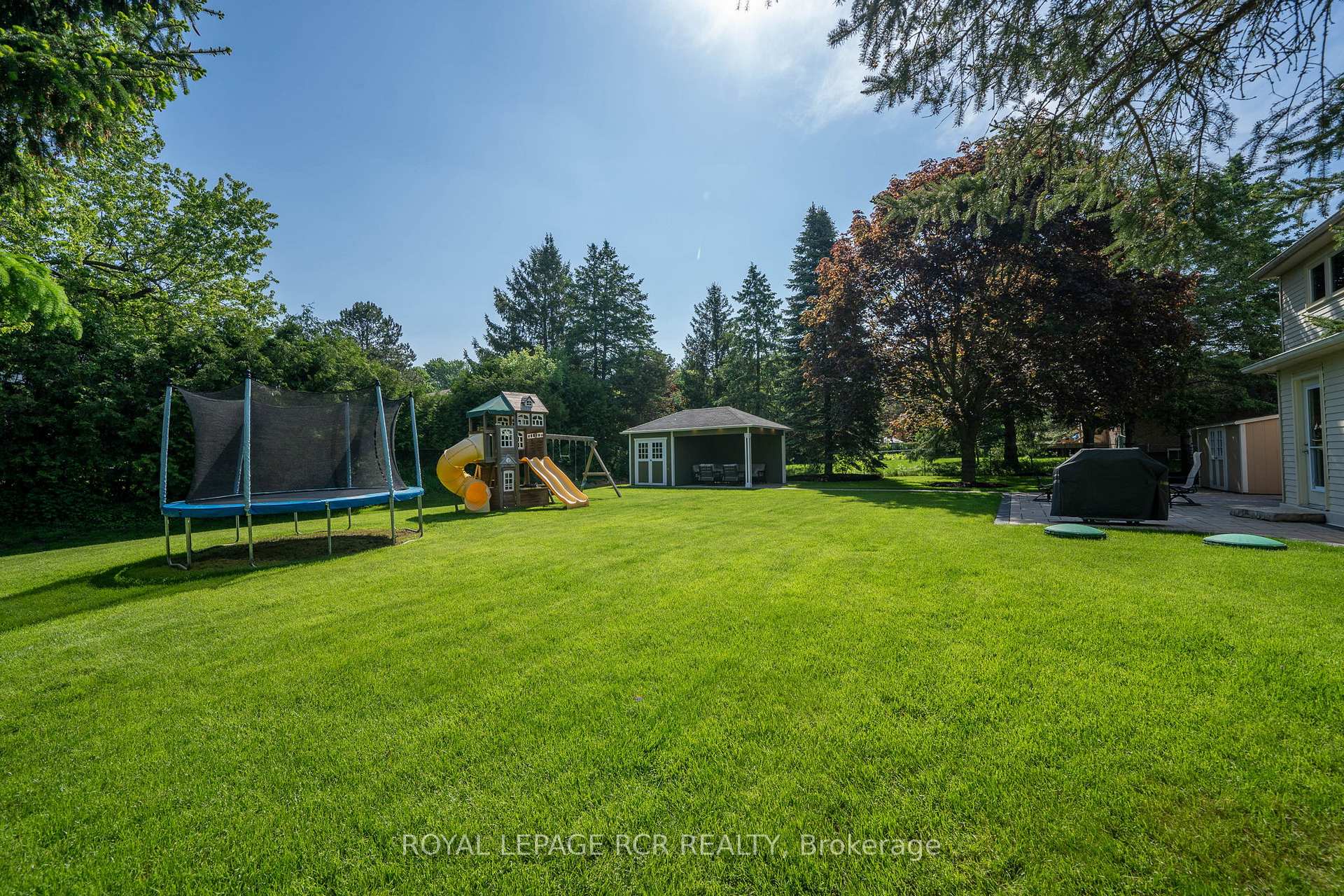 Photo 43 of 15 Brawton Drive, Caledon, Palgrave — HOMEH