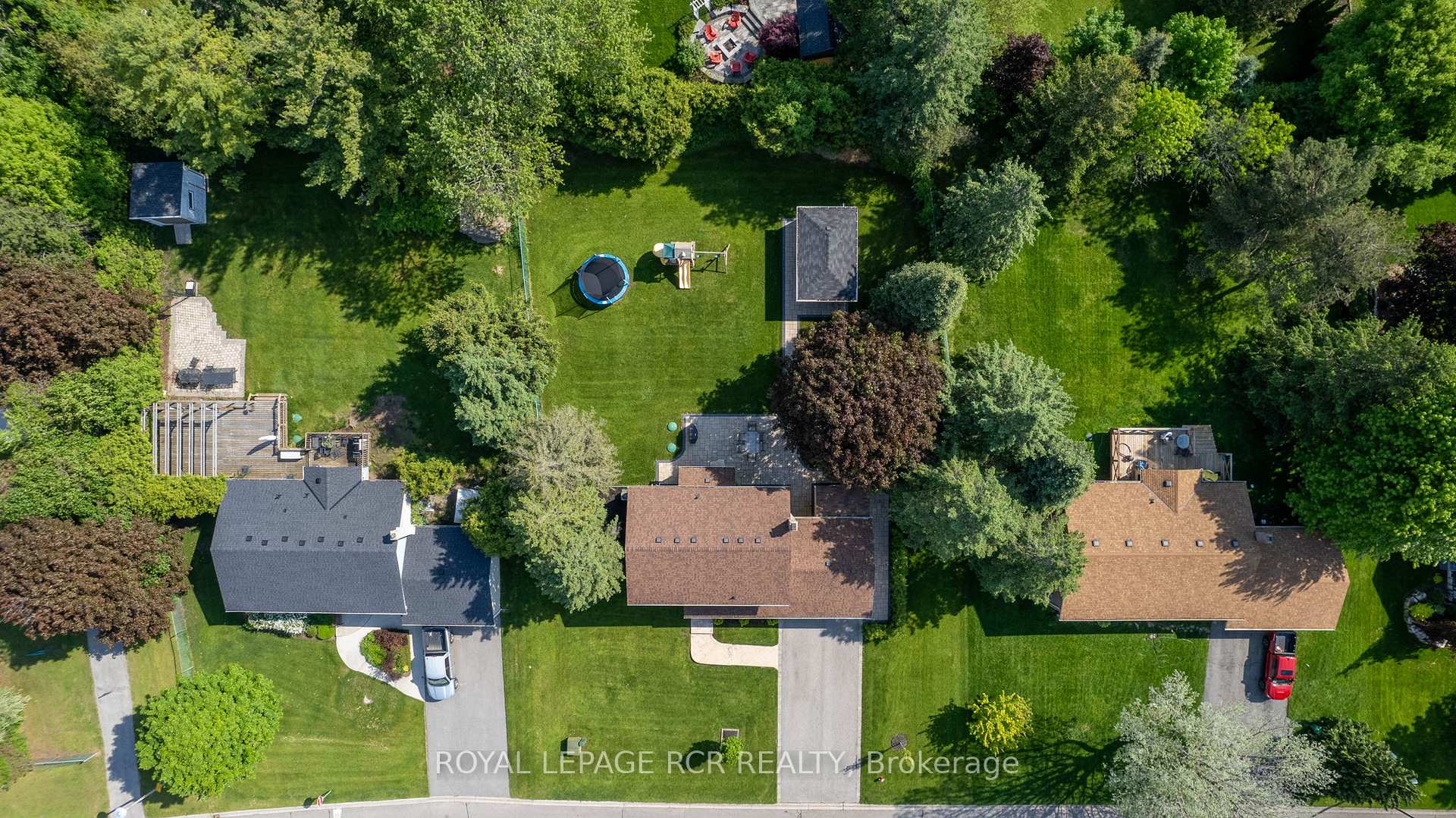Photo 46 of 15 Brawton Drive, Caledon, Palgrave — HOMEH