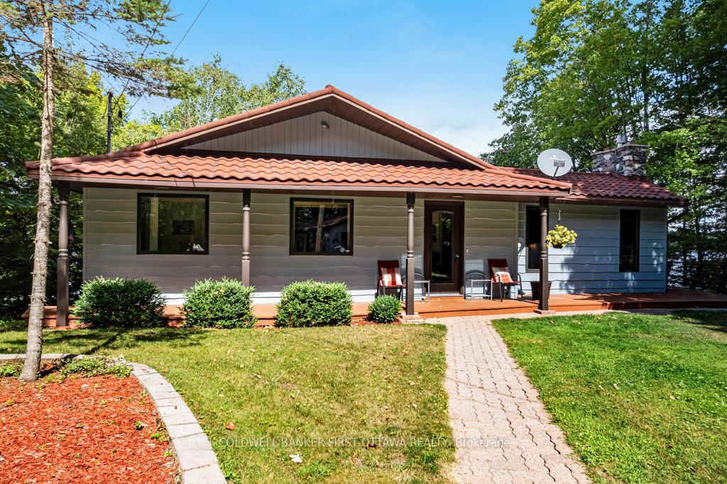 Photo 5 of 1031 Shanny Bear Lane, Frontenac, Frontenac South — HOMEH