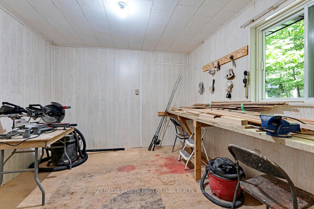 Photo 36 of 1031 Shanny Bear Lane, Frontenac, Frontenac South — HOMEH