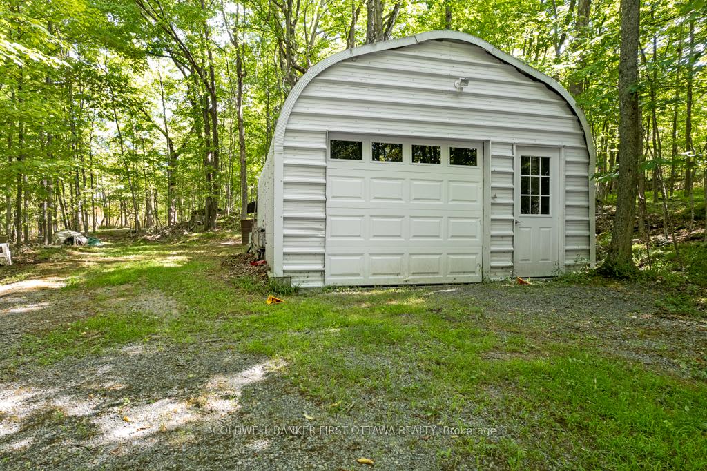Photo 37 of 1031 Shanny Bear Lane, Frontenac, Frontenac South — HOMEH