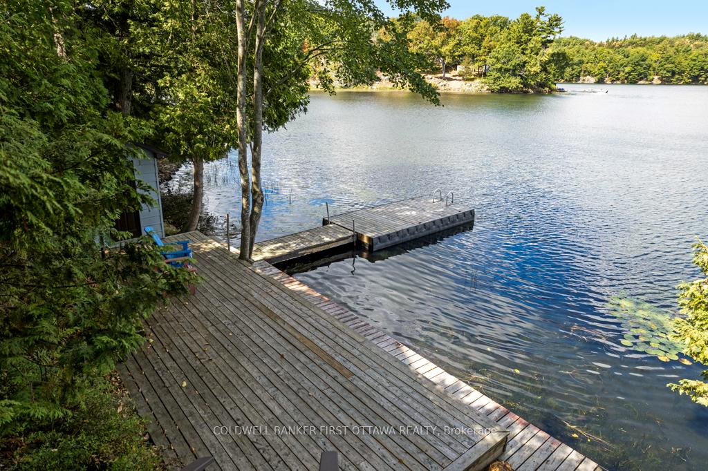 Photo 39 of 1031 Shanny Bear Lane, Frontenac, Frontenac South — HOMEH
