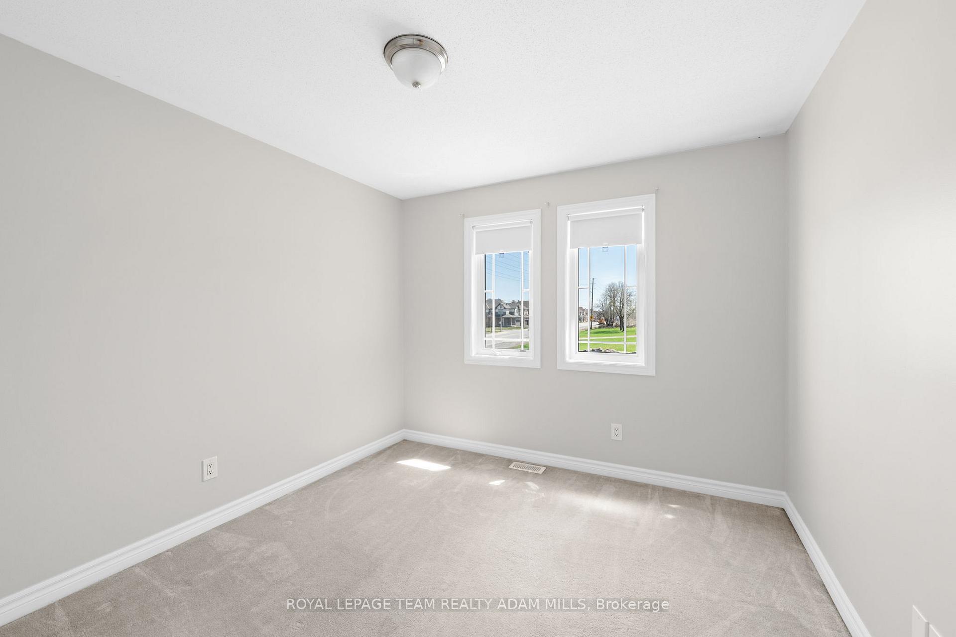 Photo 25 of 462 Paul Metivier Drive, Ottawa, Barrhaven - Strandherd — HOMEH