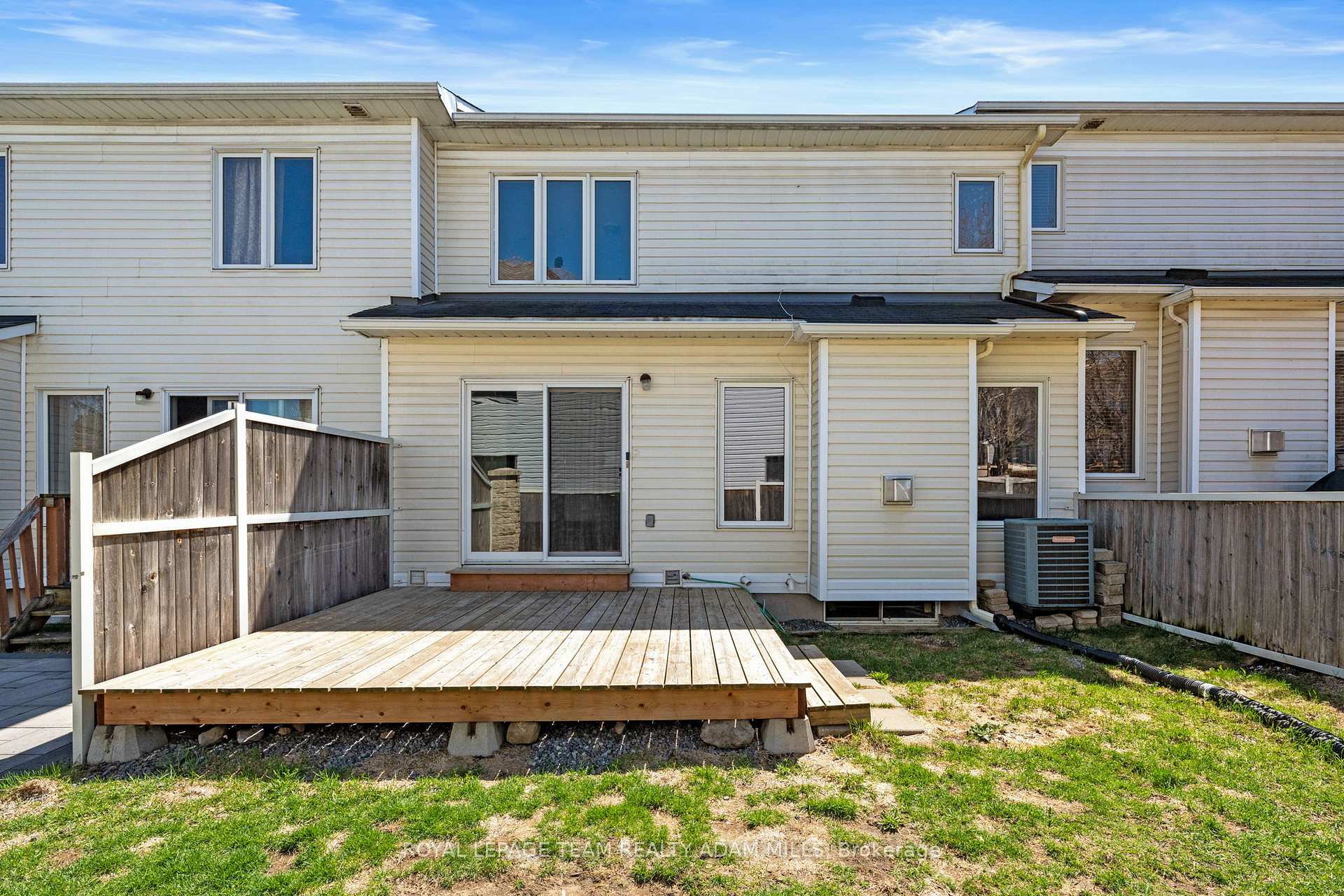 Photo 30 of 462 Paul Metivier Drive, Ottawa, Barrhaven - Strandherd — HOMEH