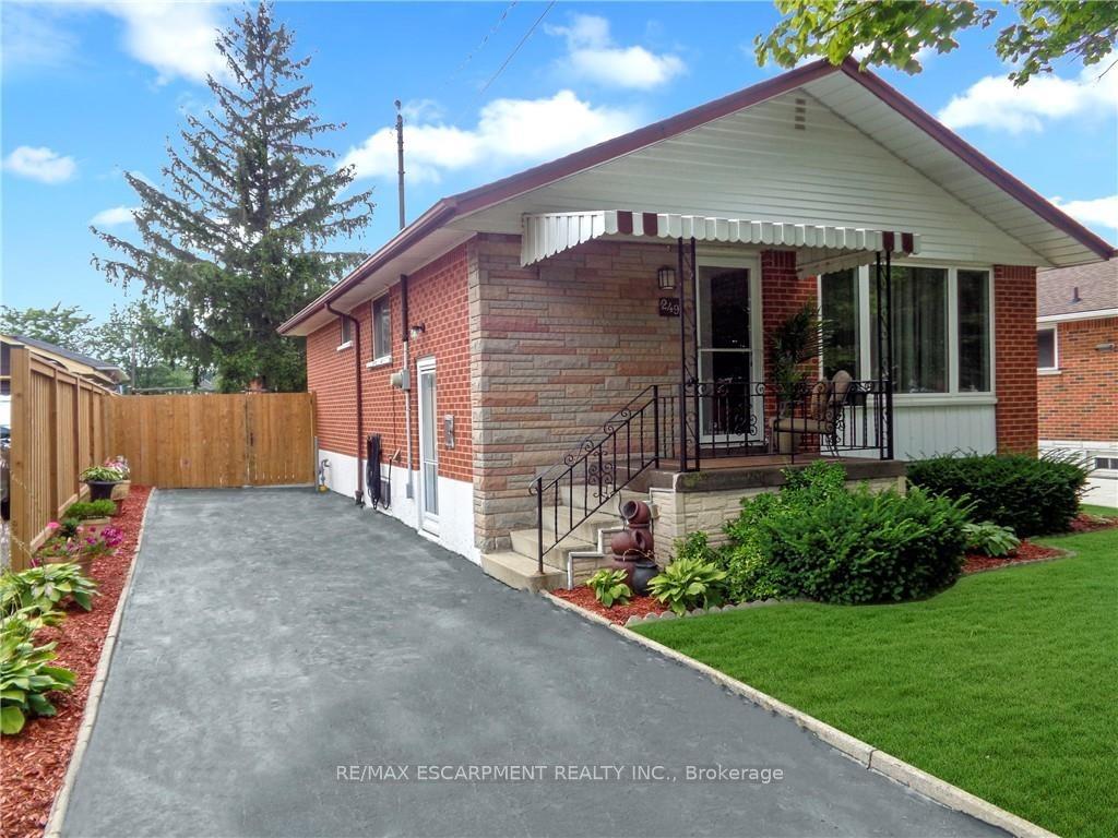 Photo 5 of 249 Fernwood Crescent, Hamilton, Hampton Heights — HOMEH