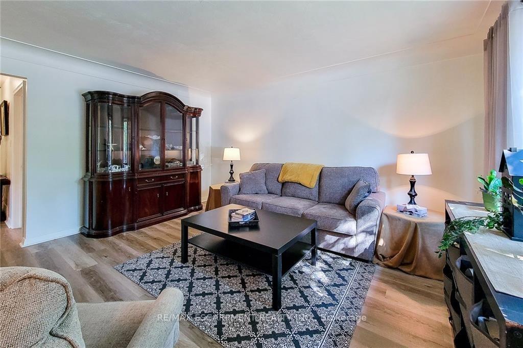 Photo 21 of 249 Fernwood Crescent, Hamilton, Hampton Heights — HOMEH