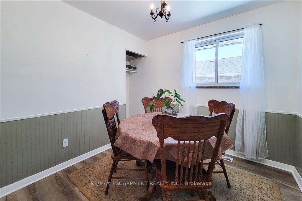 Photo 22 of 249 Fernwood Crescent, Hamilton, Hampton Heights — HOMEH