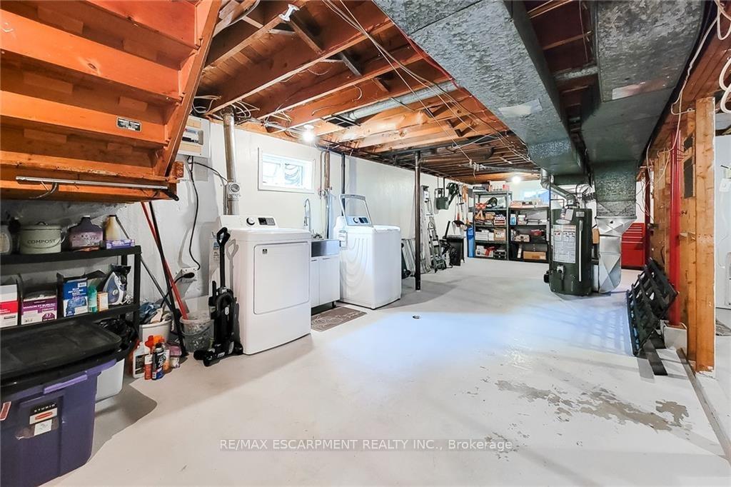 Photo 23 of 249 Fernwood Crescent, Hamilton, Hampton Heights — HOMEH