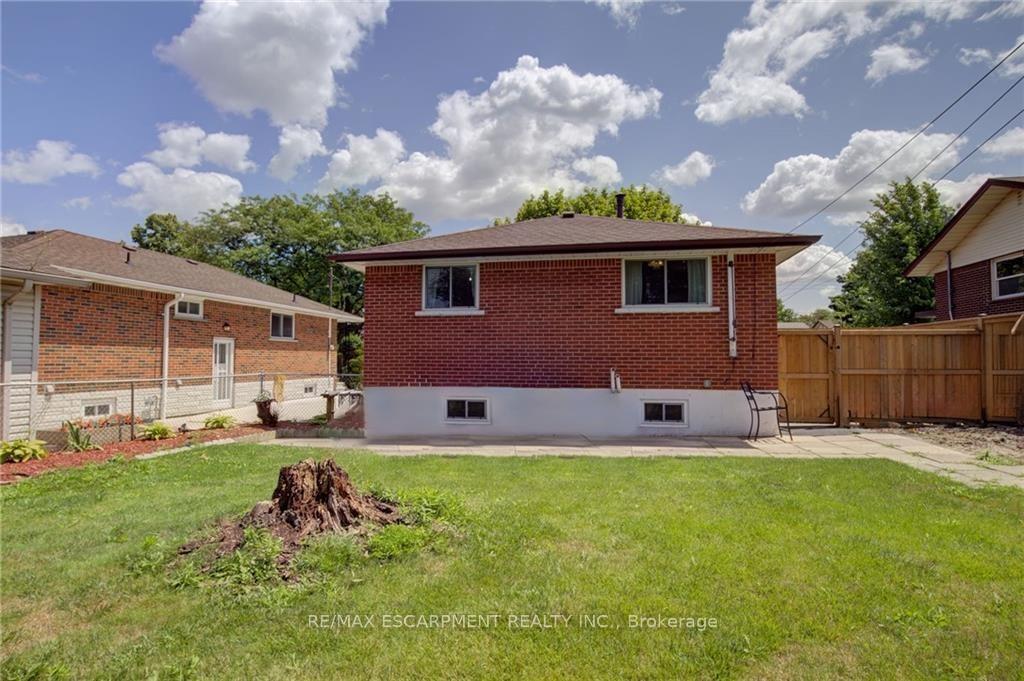 Photo 27 of 249 Fernwood Crescent, Hamilton, Hampton Heights — HOMEH