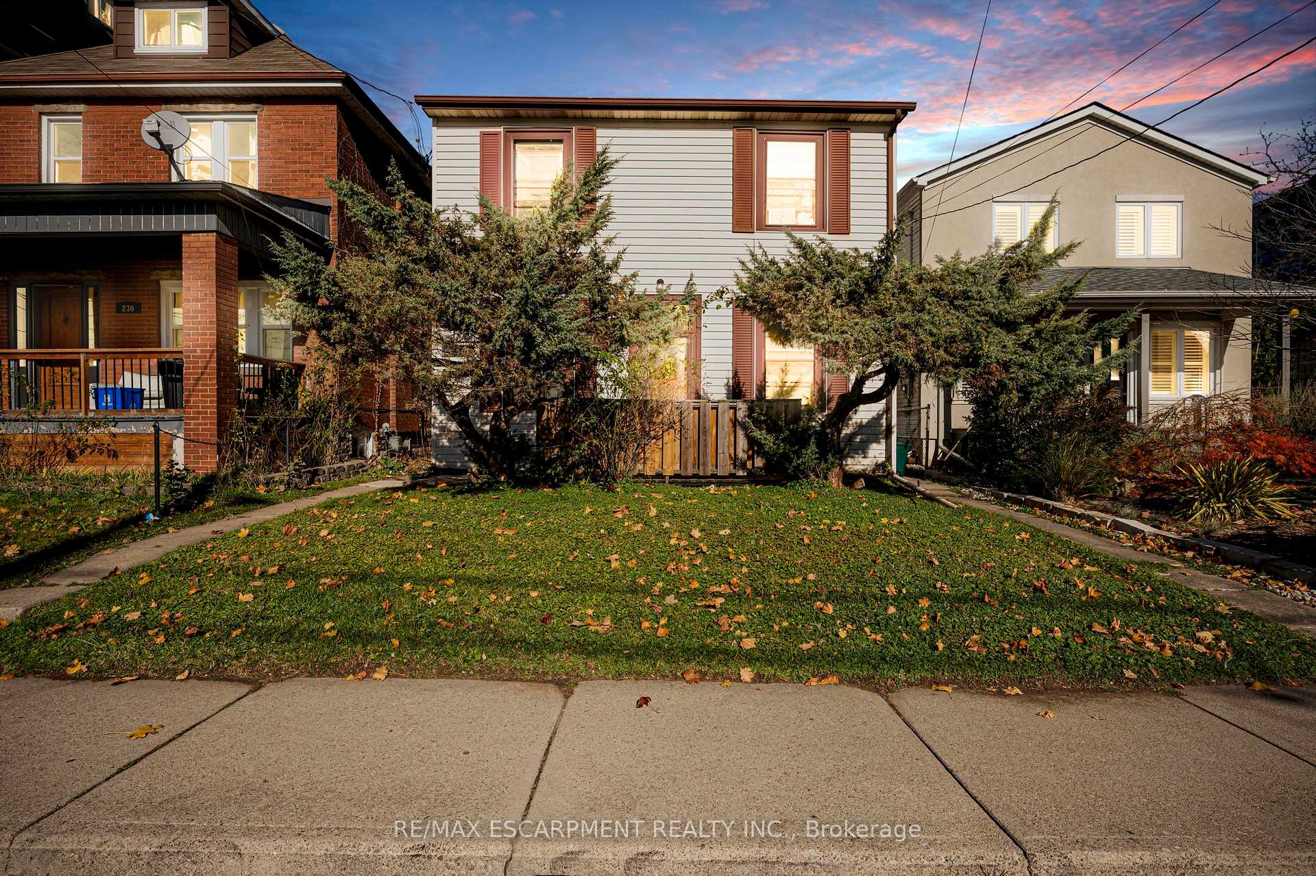 Photo 3 of 228 Duke Street, Hamilton, Kirkendall — HOMEH