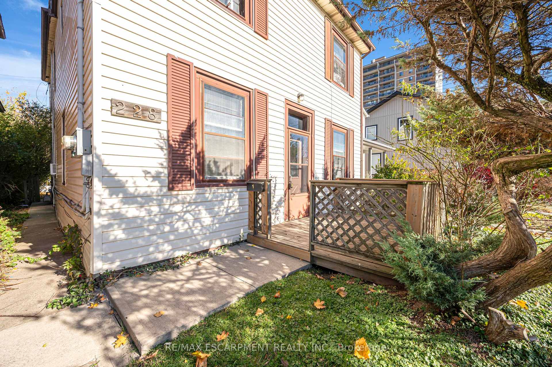 Photo 7 of 228 Duke Street, Hamilton, Kirkendall — HOMEH