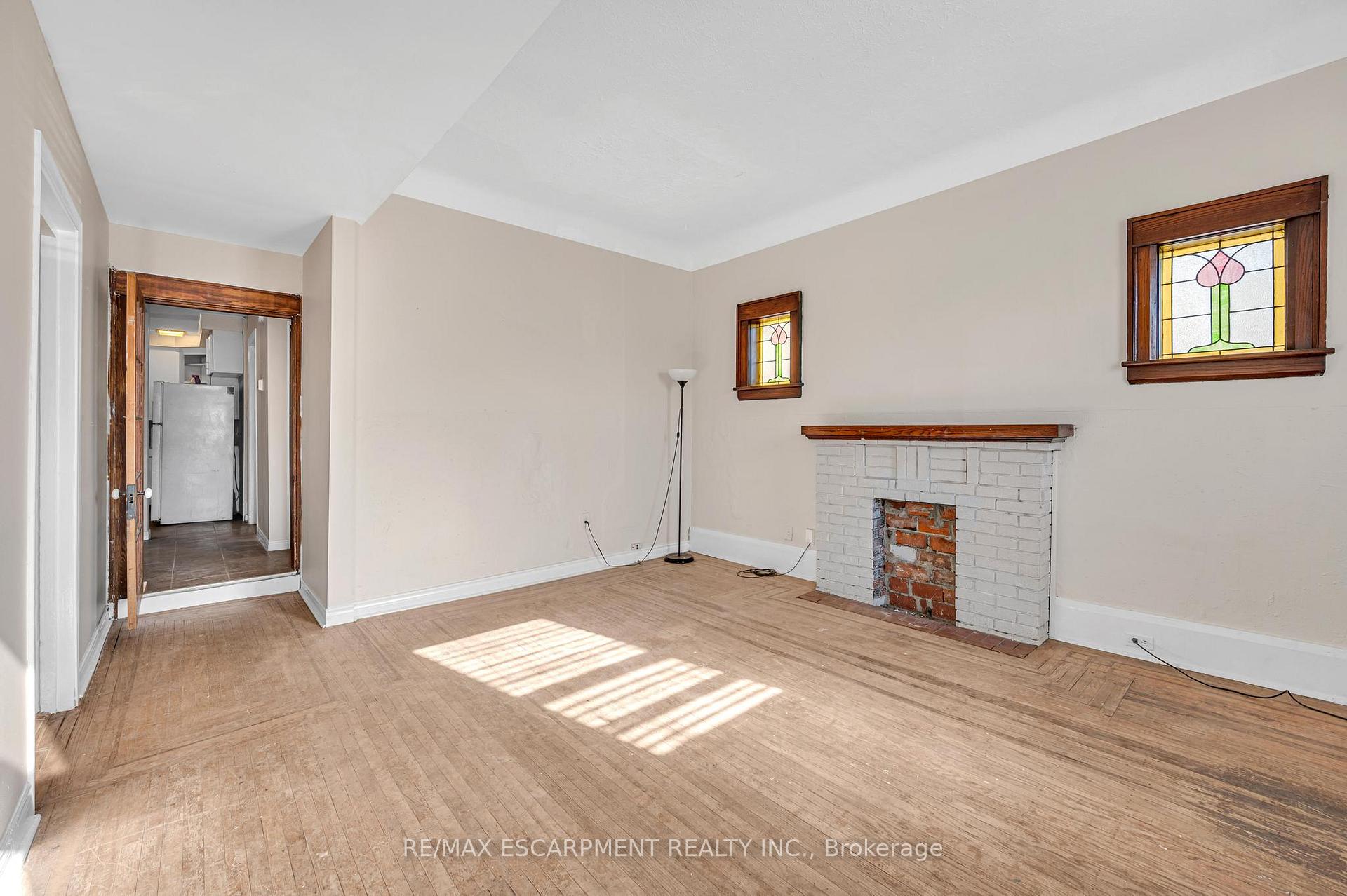 Photo 4 of 228 Duke Street, Hamilton, Kirkendall — HOMEH