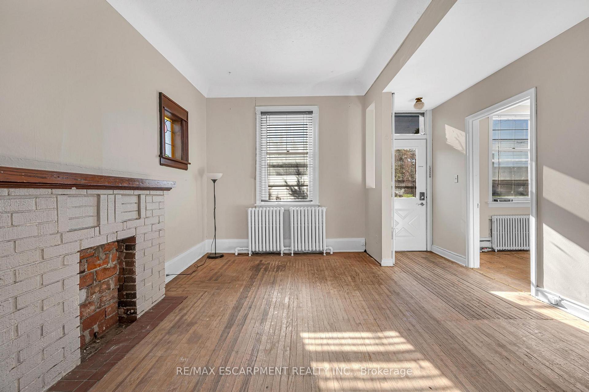 Photo 8 of 228 Duke Street, Hamilton, Kirkendall — HOMEH