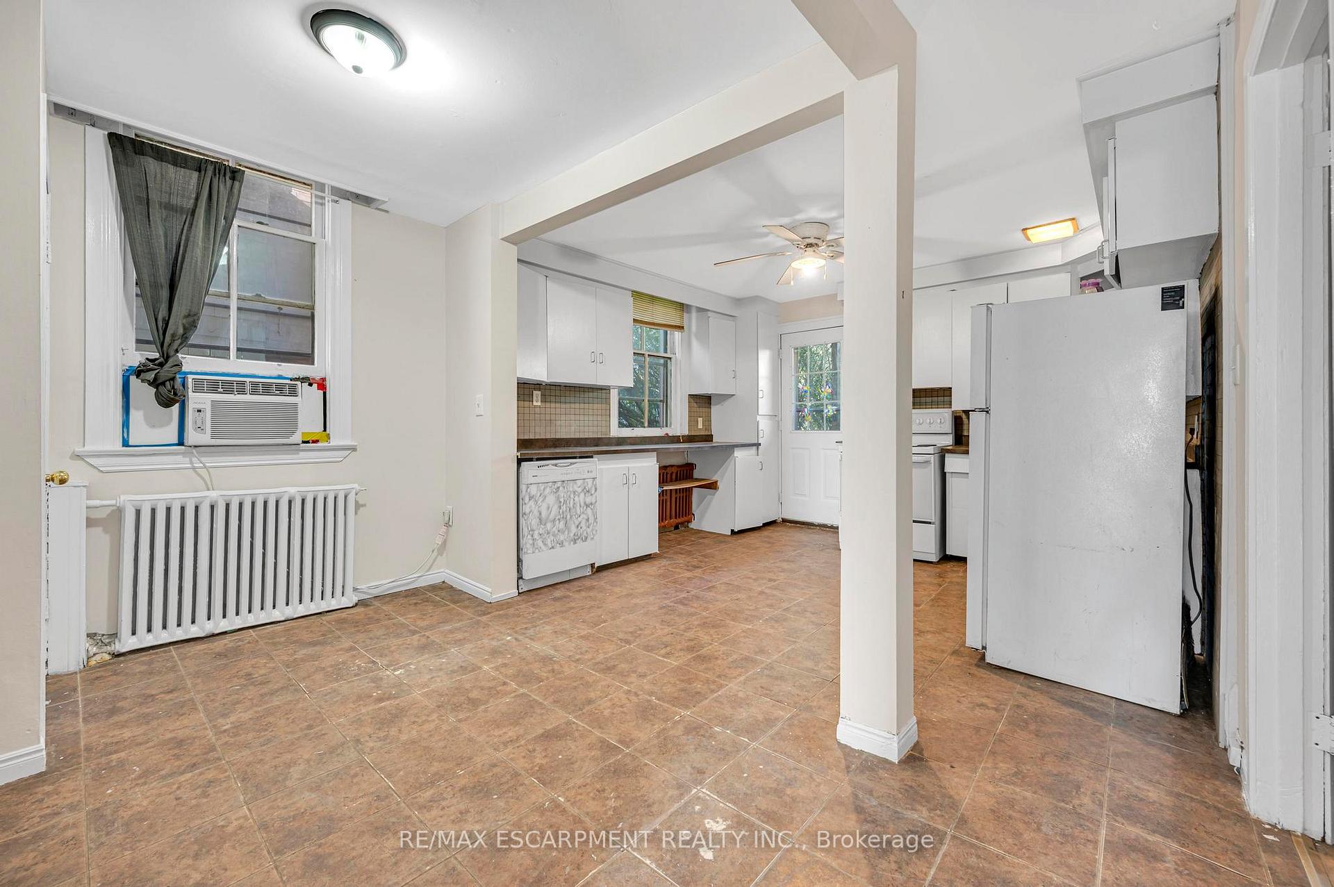 Photo 14 of 228 Duke Street, Hamilton, Kirkendall — HOMEH