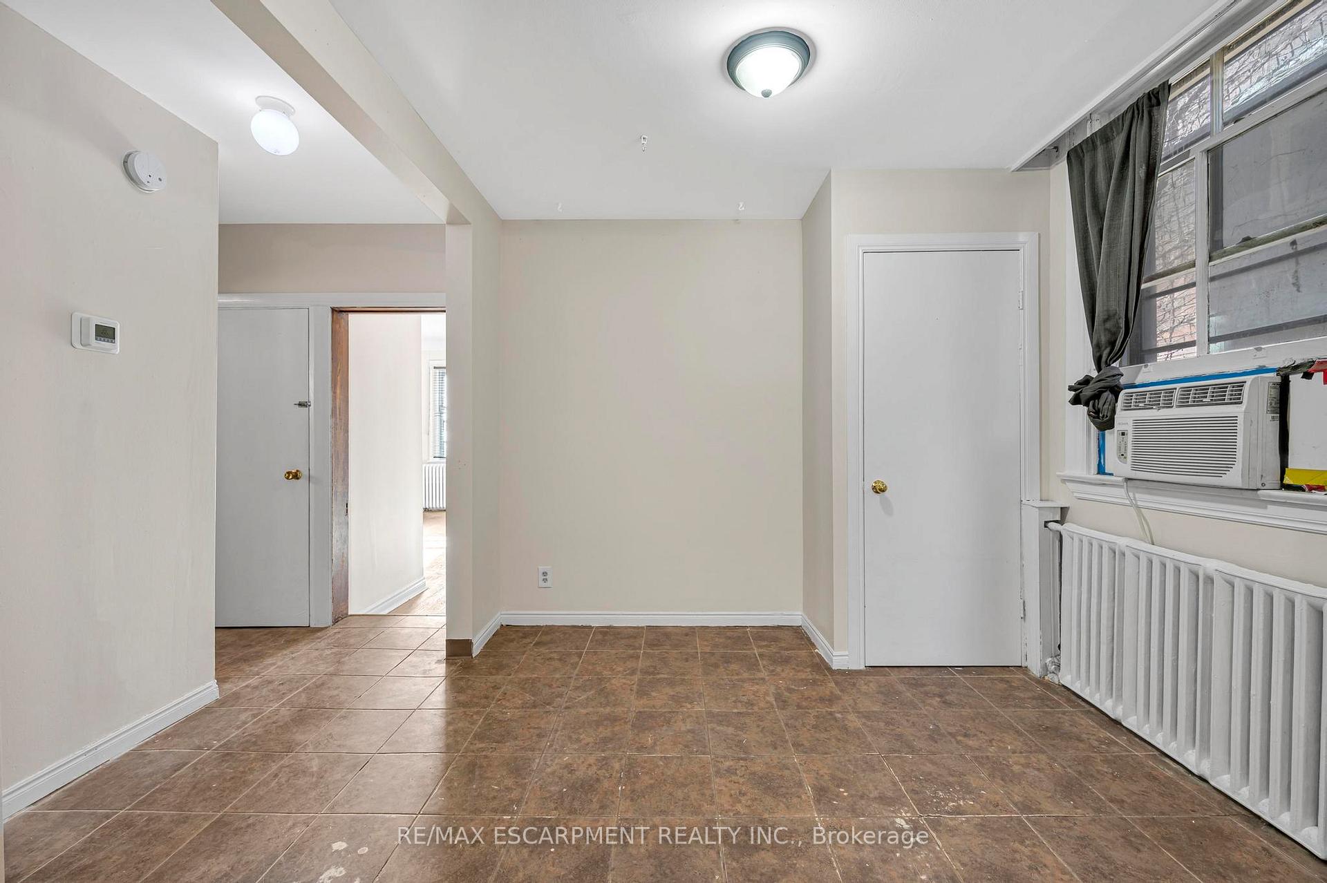 Photo 29 of 228 Duke Street, Hamilton, Kirkendall — HOMEH
