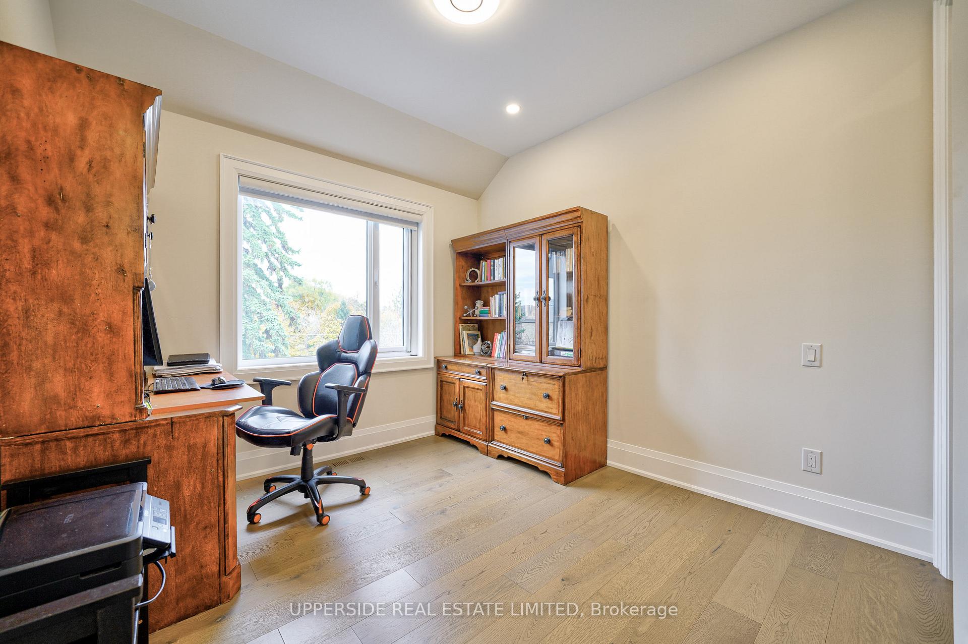 Photo 20 of 55 Lynnhaven Street, Toronto, Englemount-Lawrence — HOMEH