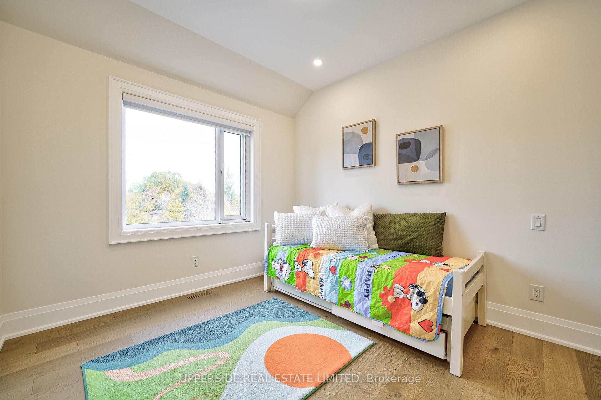 Photo 24 of 55 Lynnhaven Street, Toronto, Englemount-Lawrence — HOMEH