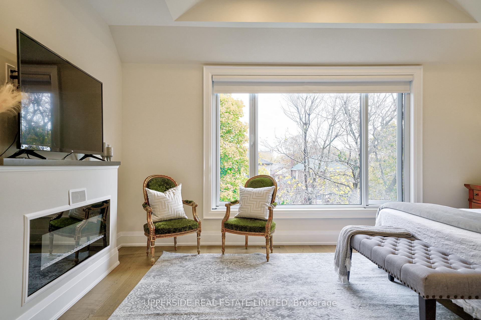 Photo 19 of 55 Lynnhaven Street, Toronto, Englemount-Lawrence — HOMEH