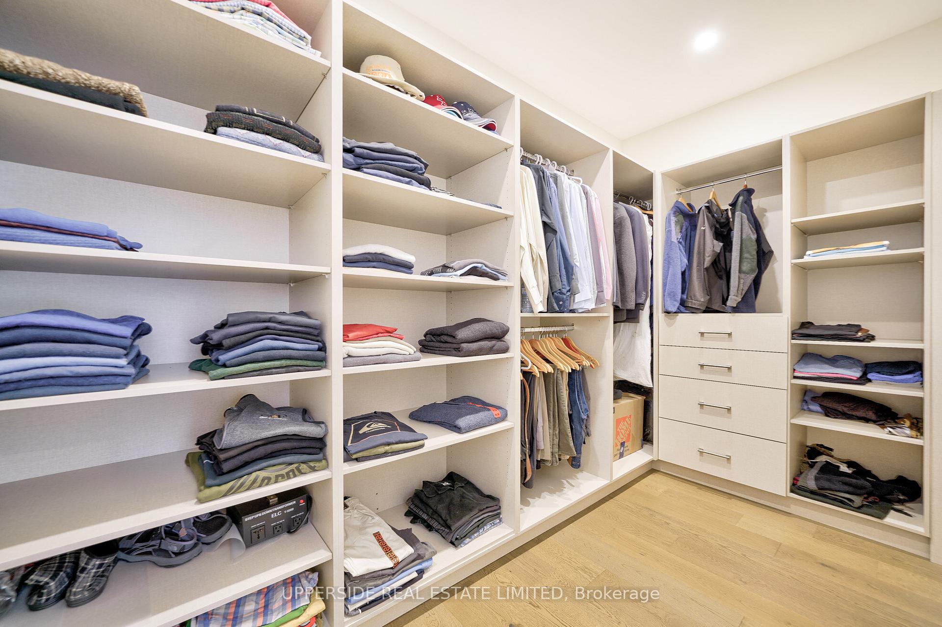 Photo 23 of 55 Lynnhaven Street, Toronto, Englemount-Lawrence — HOMEH