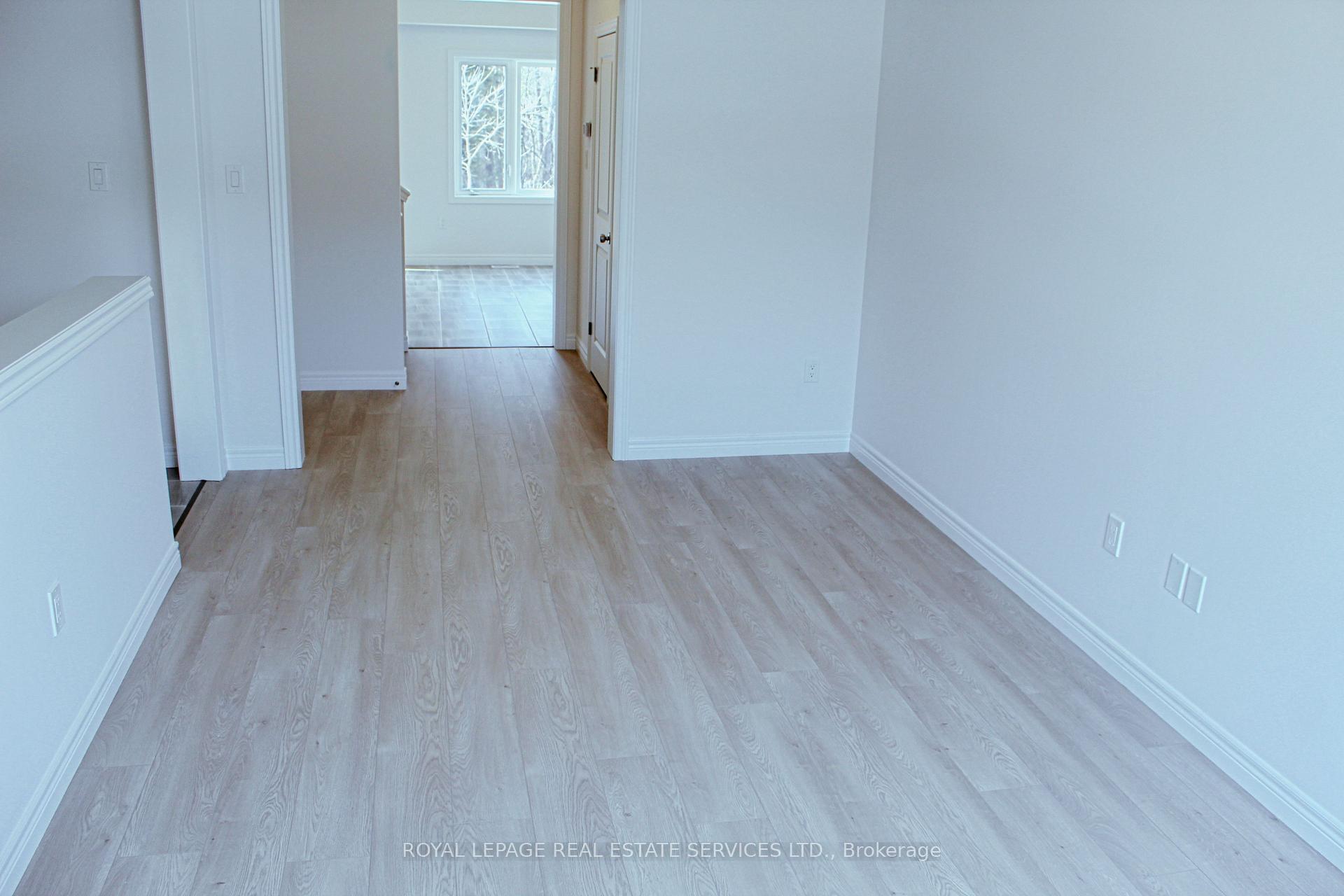 Photo 4 of 63 Arabella Drive, Guelph, Kortright East — HOMEH