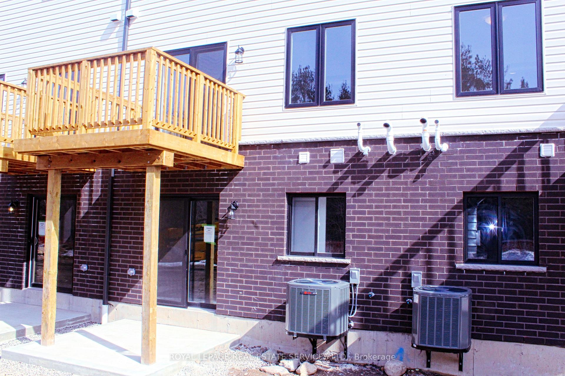 Photo 20 of 63 Arabella Drive, Guelph, Kortright East — HOMEH