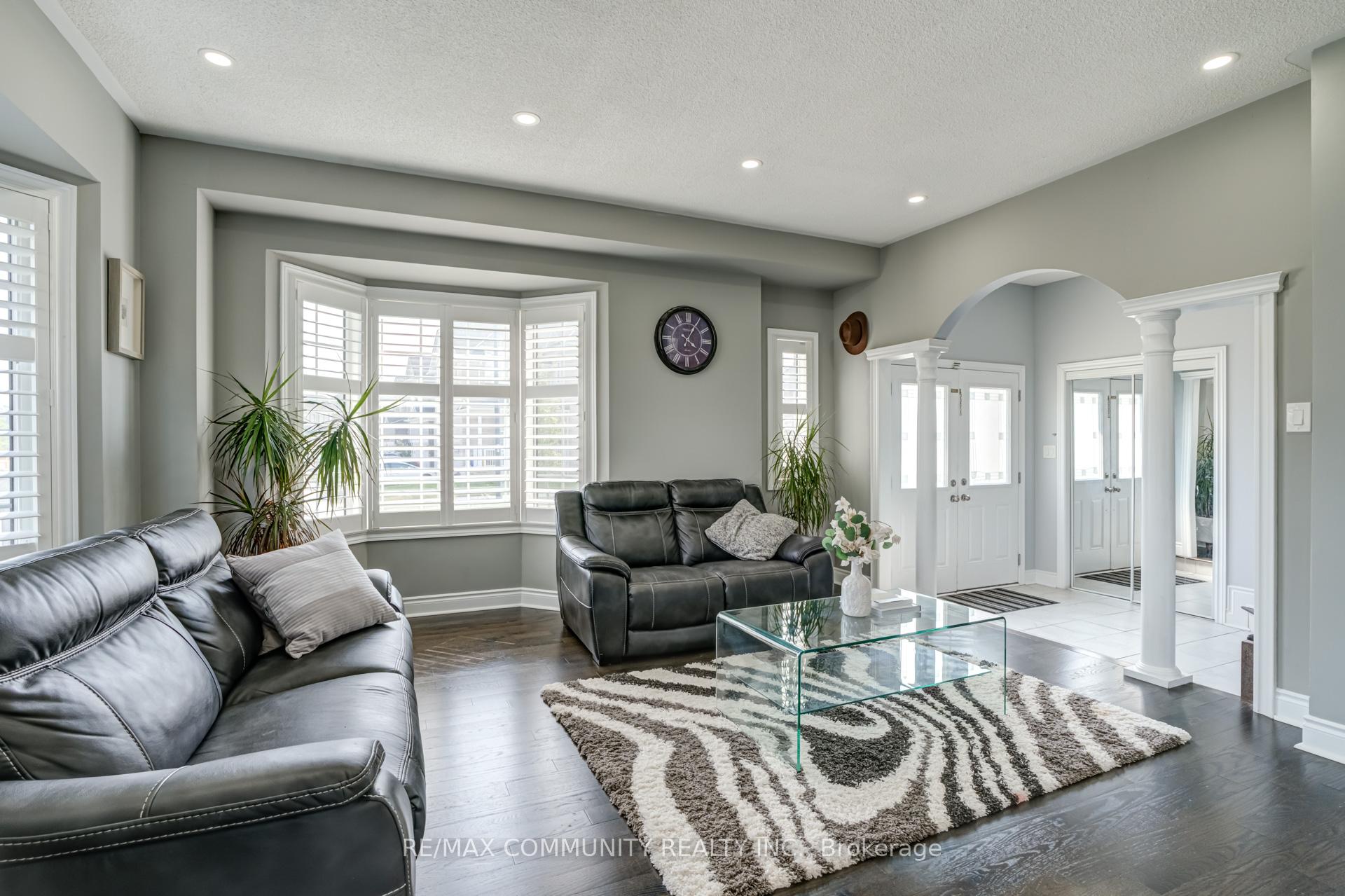 Photo 2 of 100 Leney Street, Ajax, South East — HOMEH
