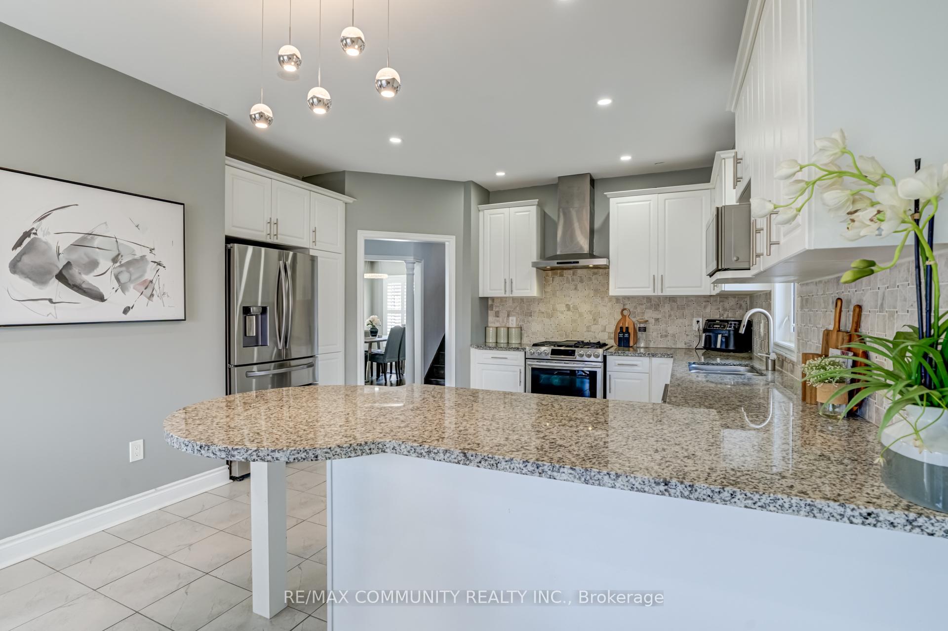 Photo 3 of 100 Leney Street, Ajax, South East — HOMEH