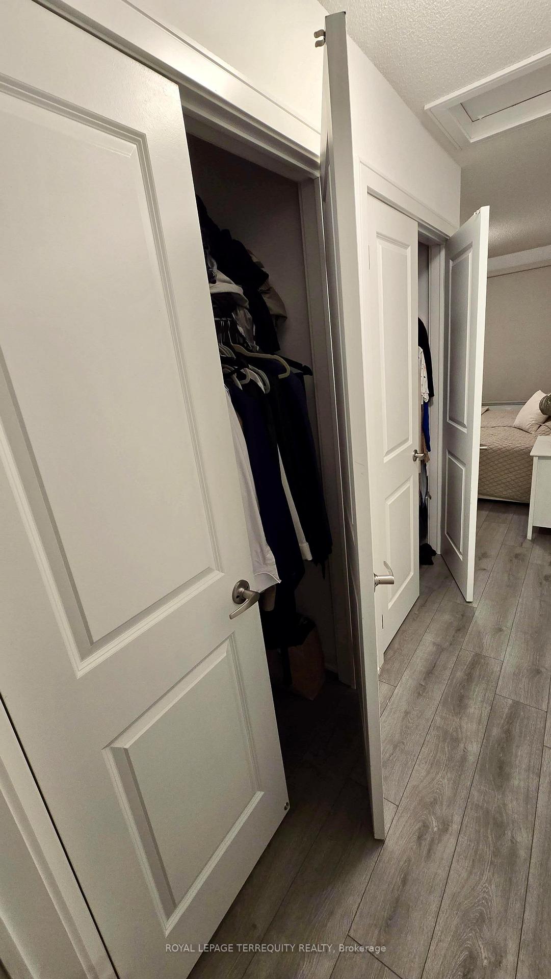 Photo 28 of 18 Spry Lane, Barrie, Innis-Shore — HOMEH