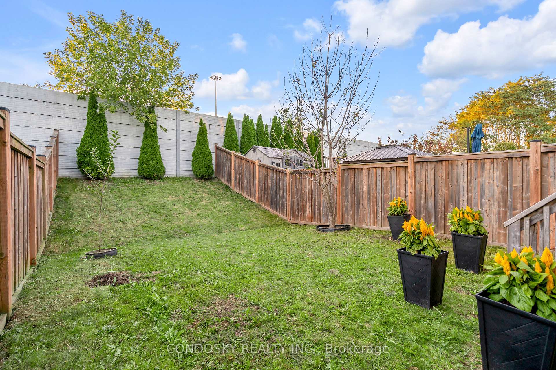 Photo 38 of 67 Sexton Crescent, Hamilton, Ancaster — HOMEH