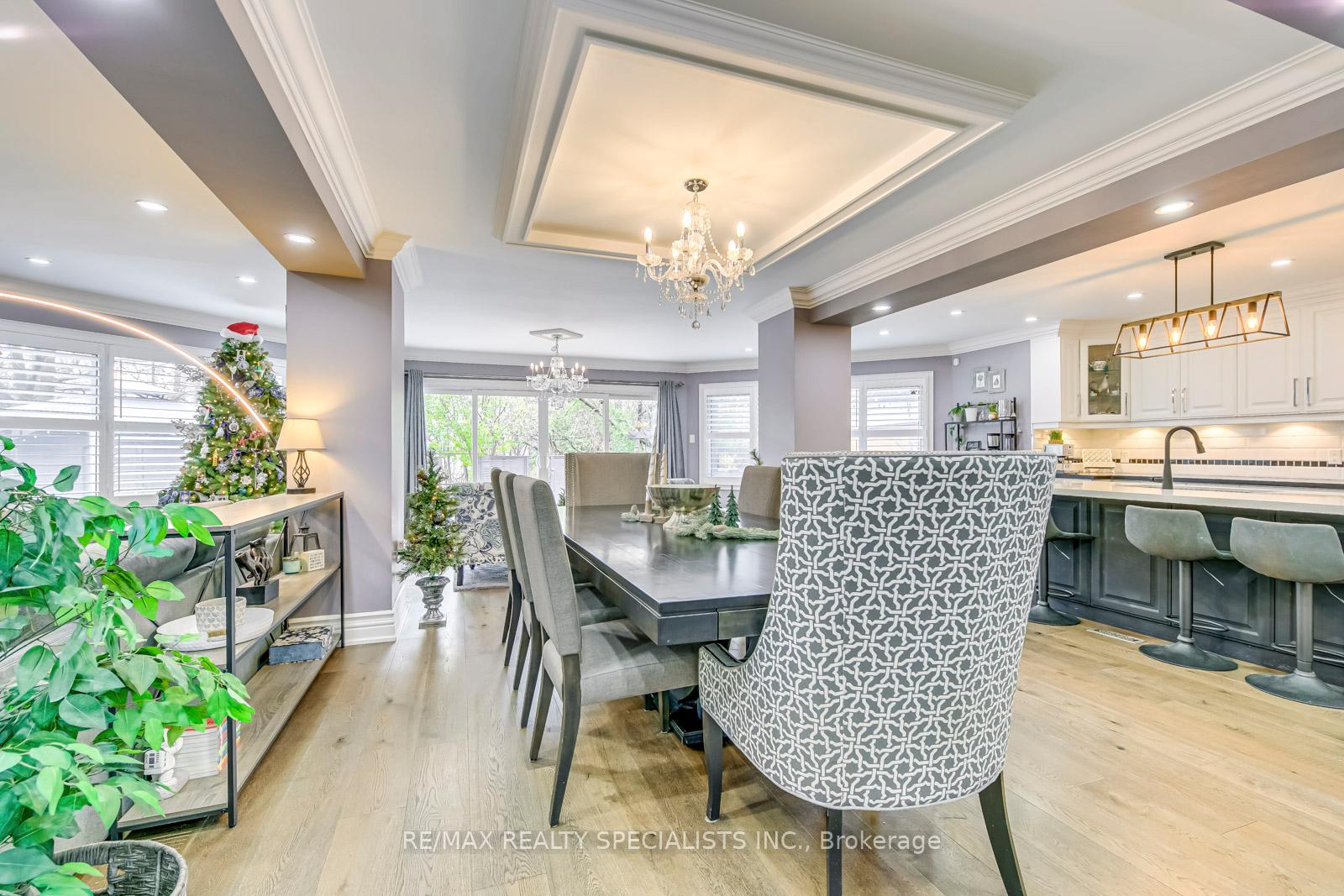 Photo 2 of 25 Inder Heights Drive, Brampton, Snelgrove — HOMEH