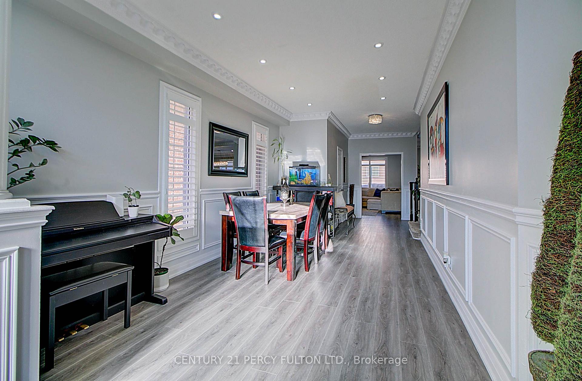 Photo 9 of 22 Down Crescent, Ajax, Northwest Ajax — HOMEH