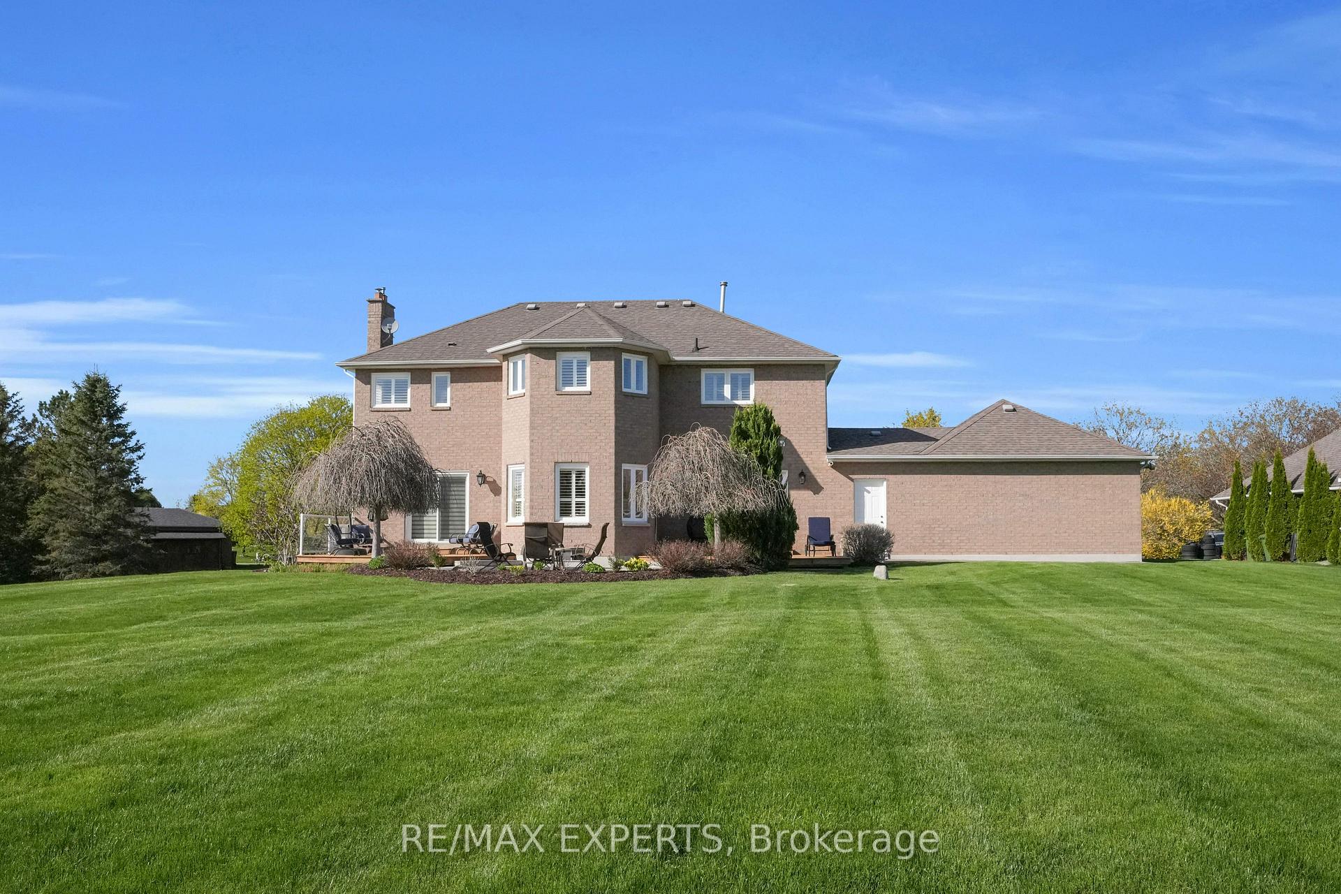 Photo 3 of 37 Mccauley Drive, Caledon, Rural Caledon — HOMEH