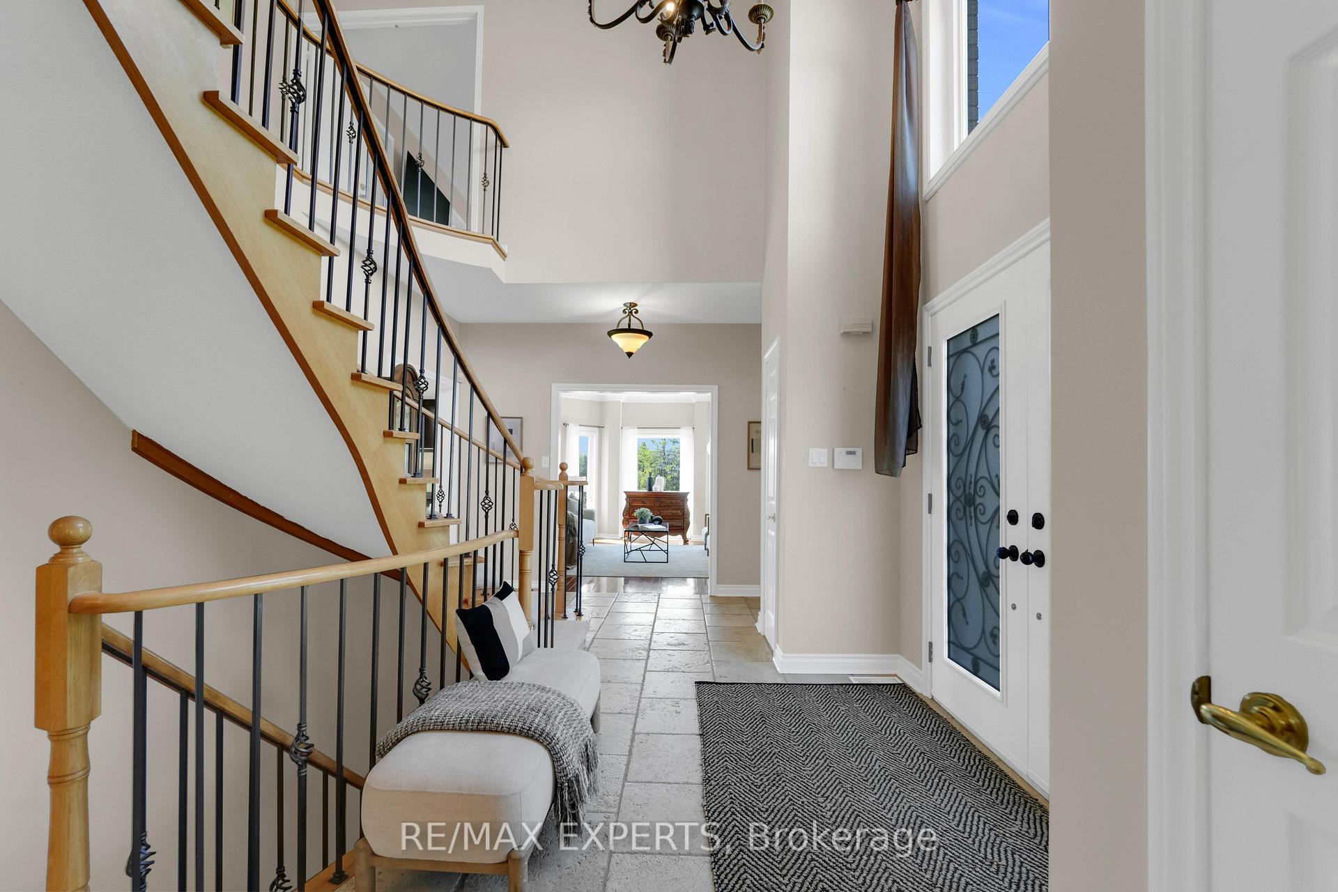Photo 6 of 37 Mccauley Drive, Caledon, Rural Caledon — HOMEH