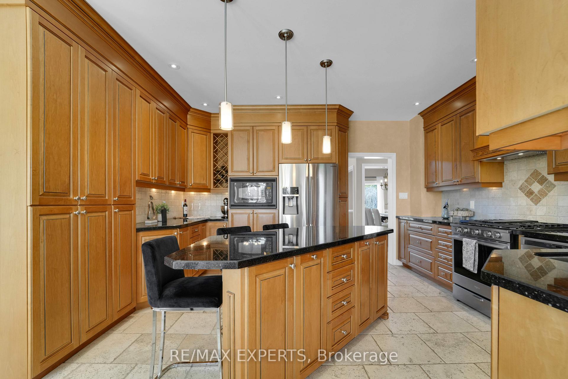 Photo 11 of 37 Mccauley Drive, Caledon, Rural Caledon — HOMEH