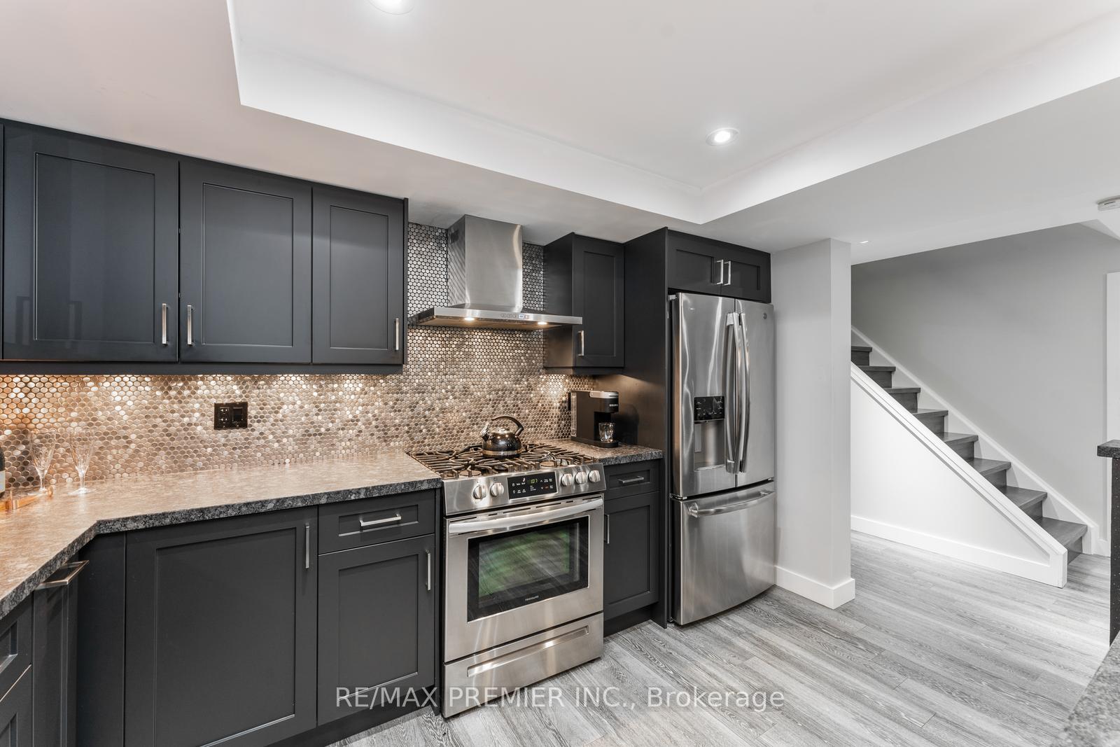 Photo 23 of 175 Trudeau Drive, Vaughan, Vellore Village — HOMEH