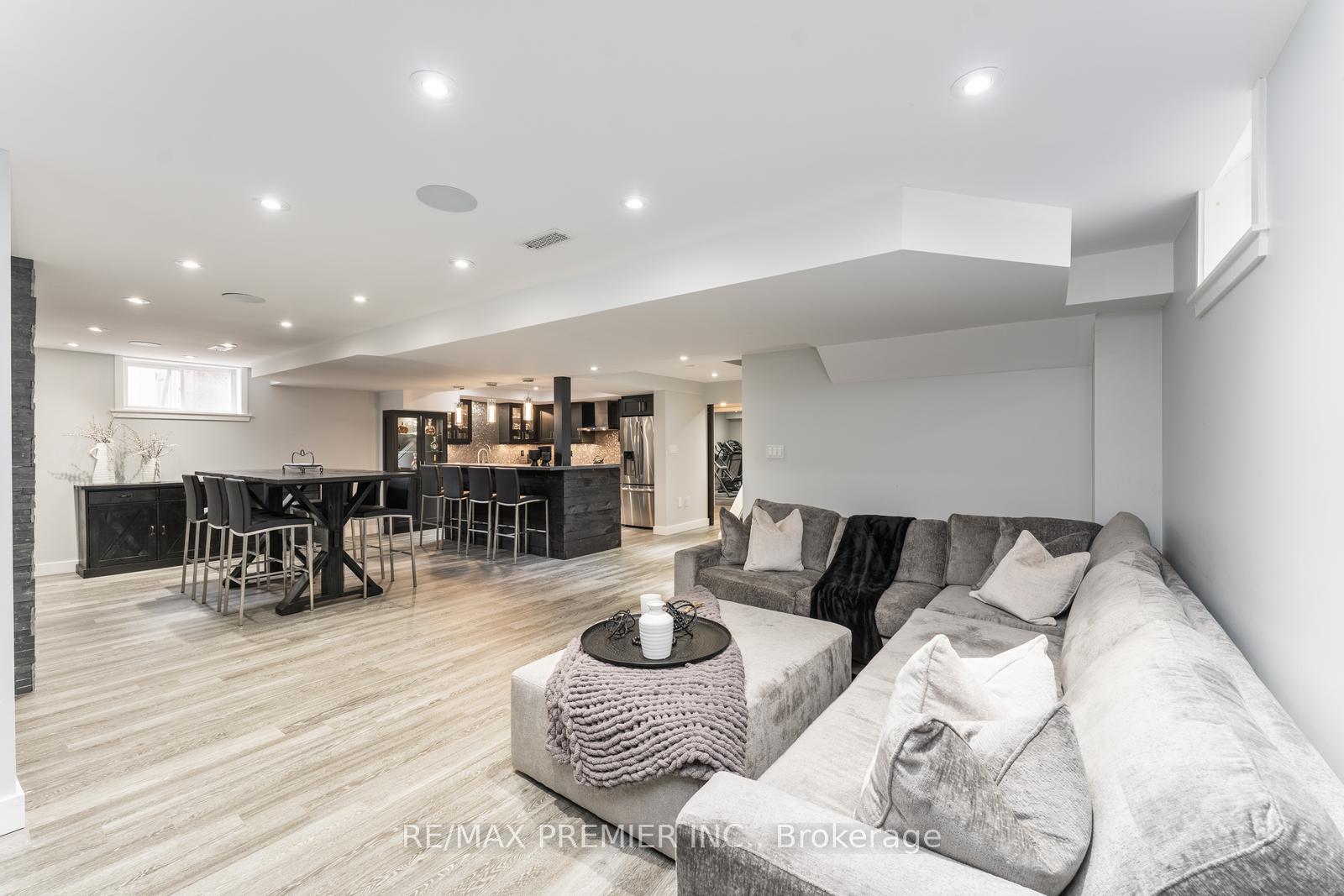 Photo 26 of 175 Trudeau Drive, Vaughan, Vellore Village — HOMEH