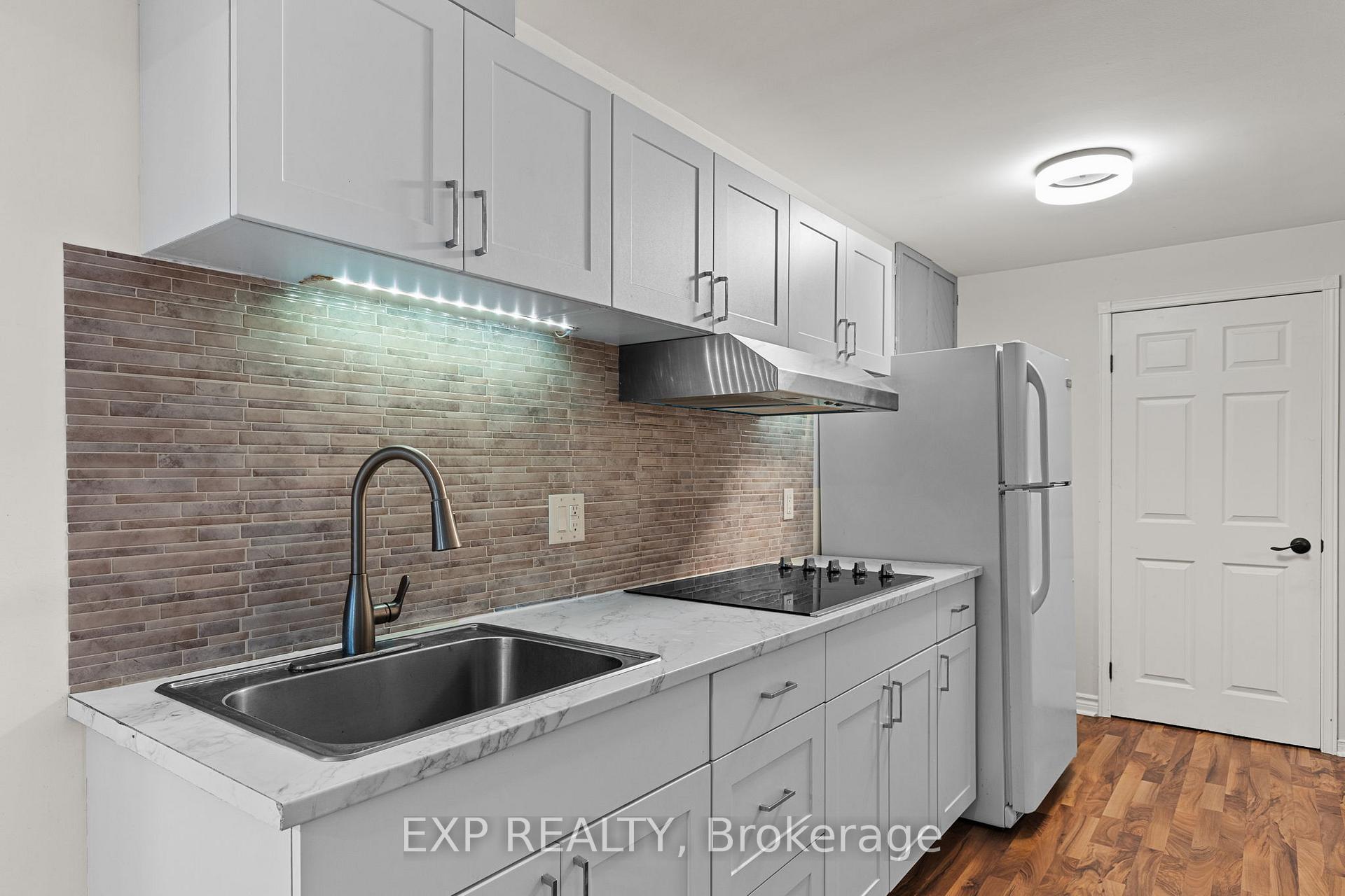 Photo 15 of 35 Pooles Road, Springwater, Midhurst — HOMEH