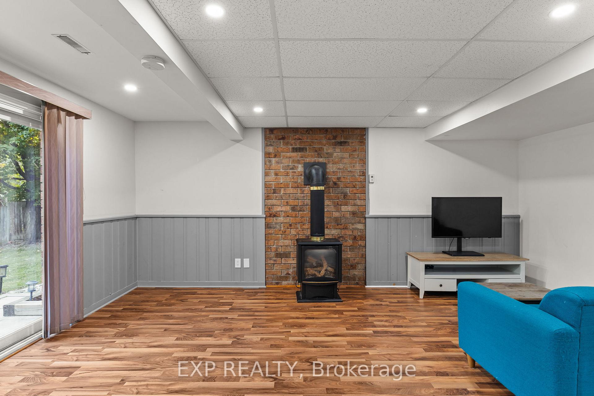 Photo 28 of 35 Pooles Road, Springwater, Midhurst — HOMEH