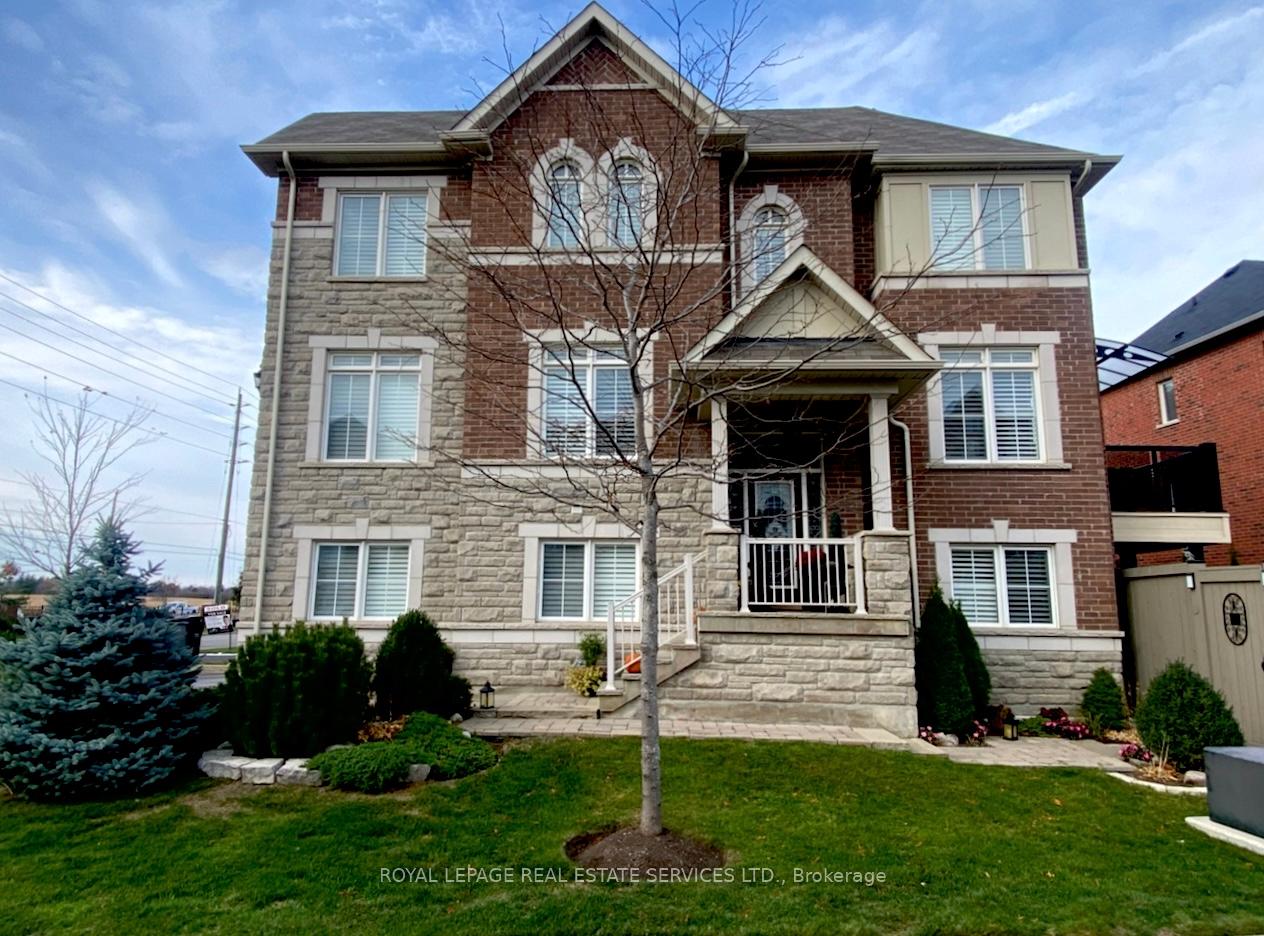 Front of 25 Rockman Crescent