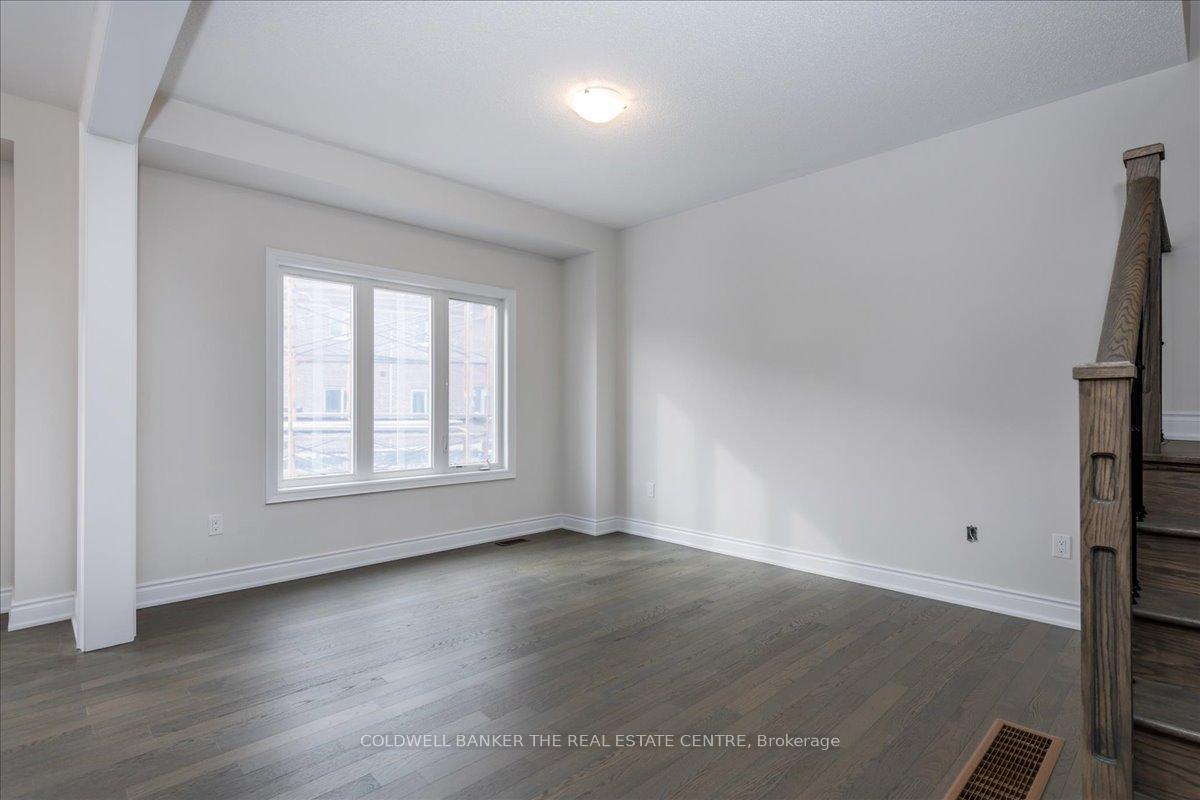 Photo 12 of 26 Philip Joseph Lane, Uxbridge — HOMEH